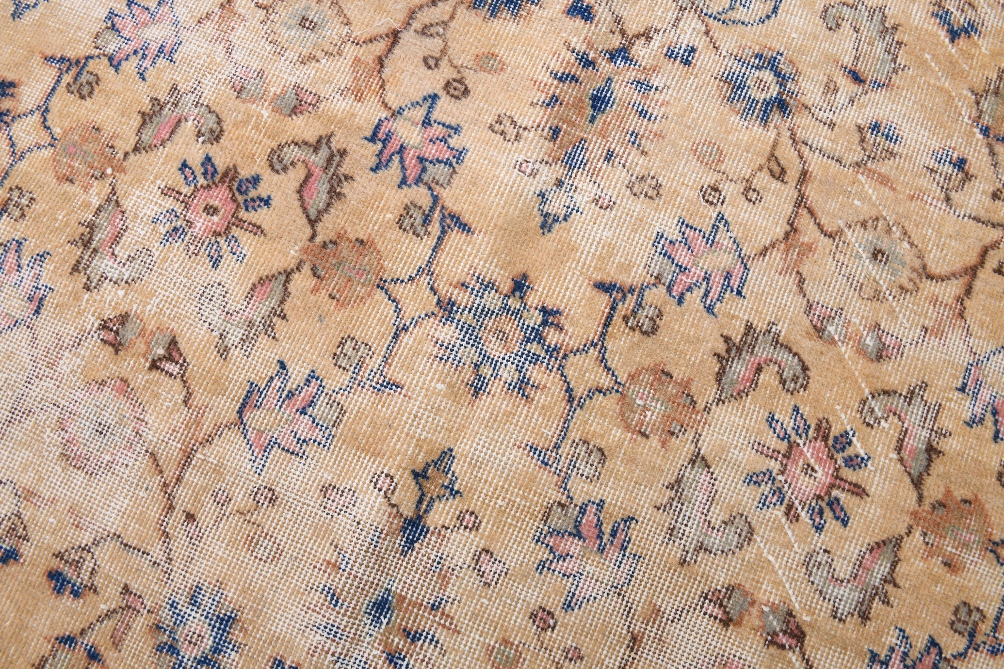 Turkish Vintage Rug 5’3’ x 8’7’
