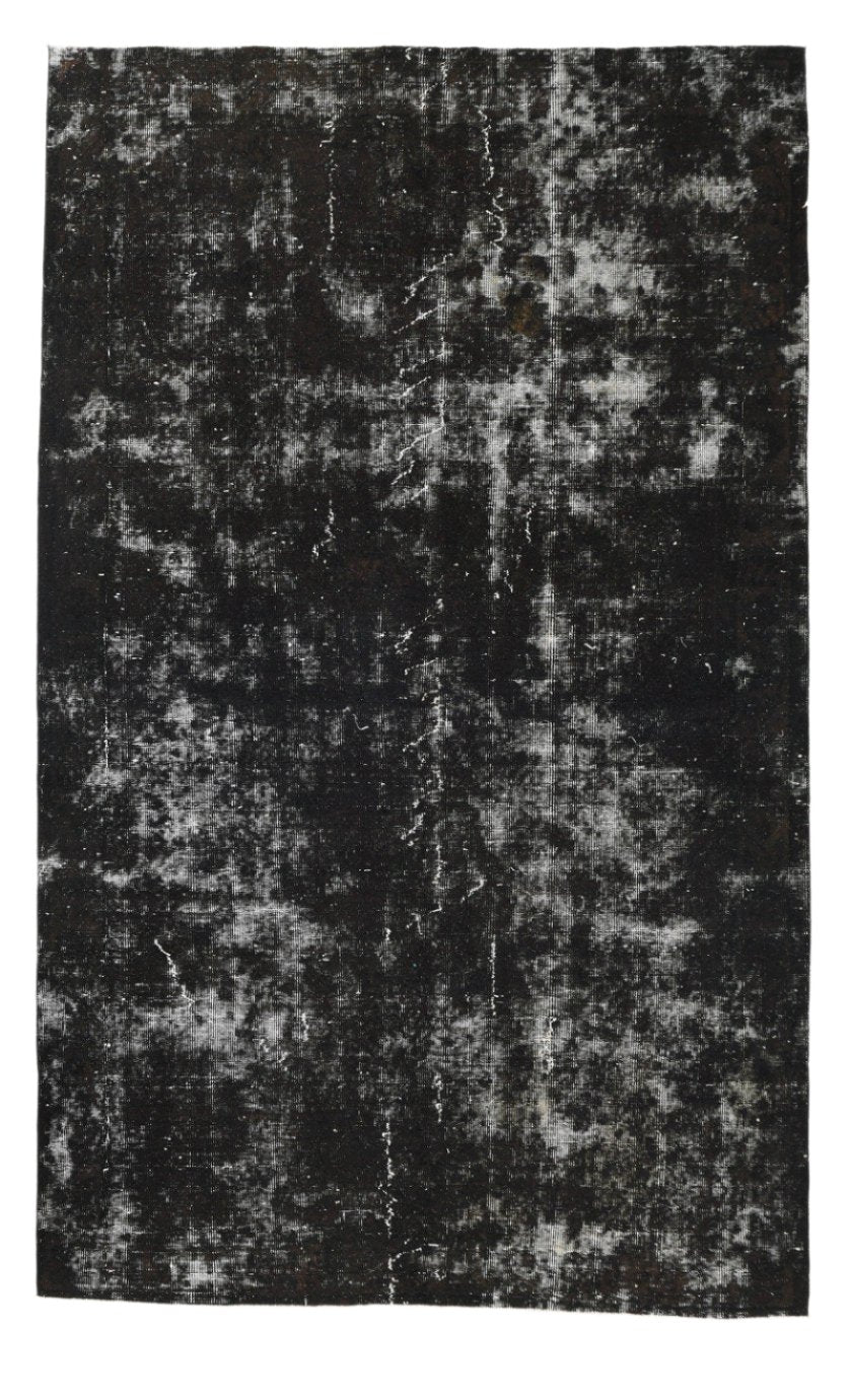 Turkish Vintage Rug  5'3" x 8'7" ft