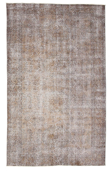 Turkish Vintage Rug  5'3" x 8'8" ft