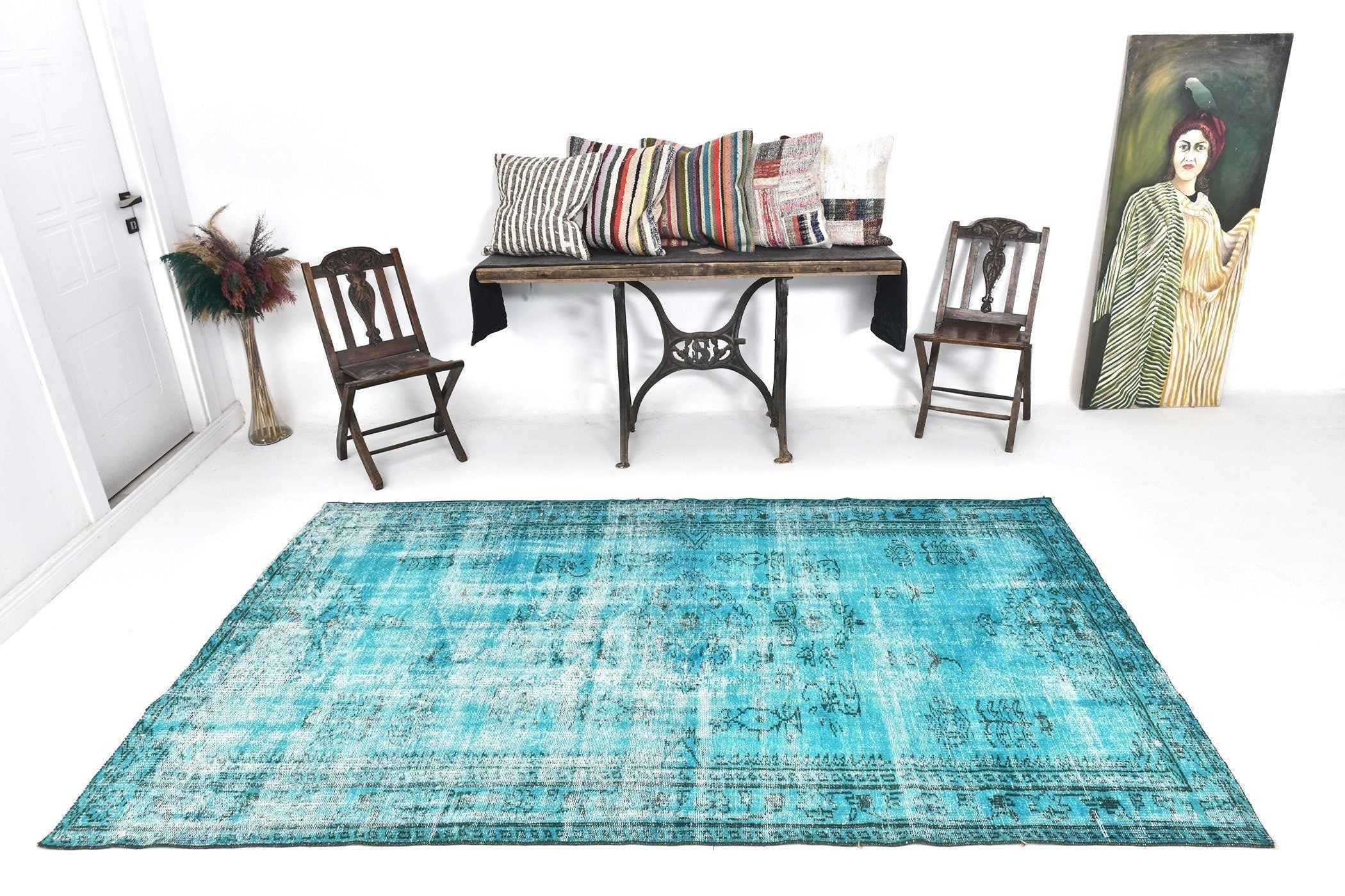 Turkish Vintage Rug  5'3" x 9'1" ft