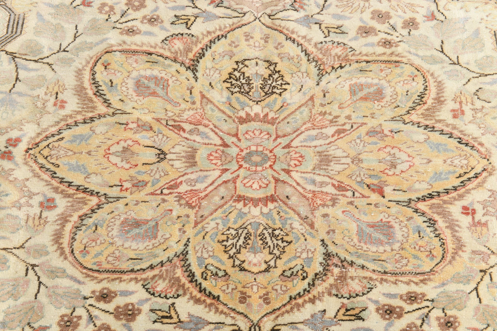 Turkish Vintage Rug  5'3" x 9'3" ft