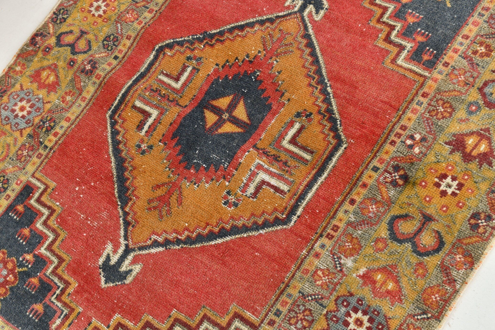 Turkish Vintage Rug 5’4’ x 3’6’