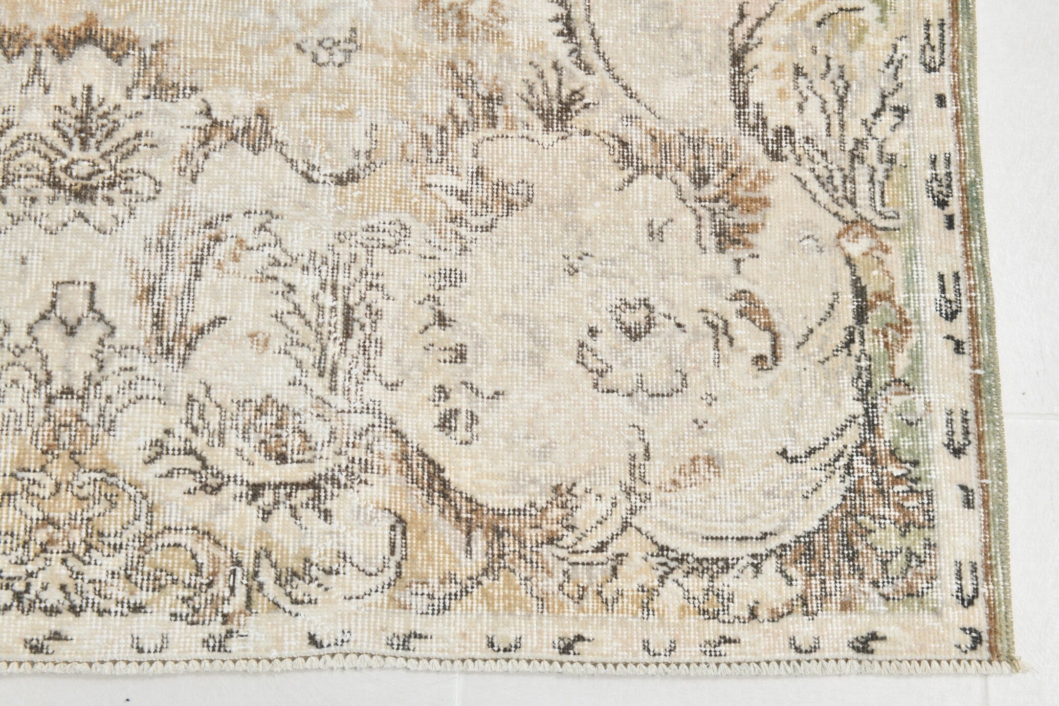 Turkish Vintage Rug 5’4’ x 8’2’