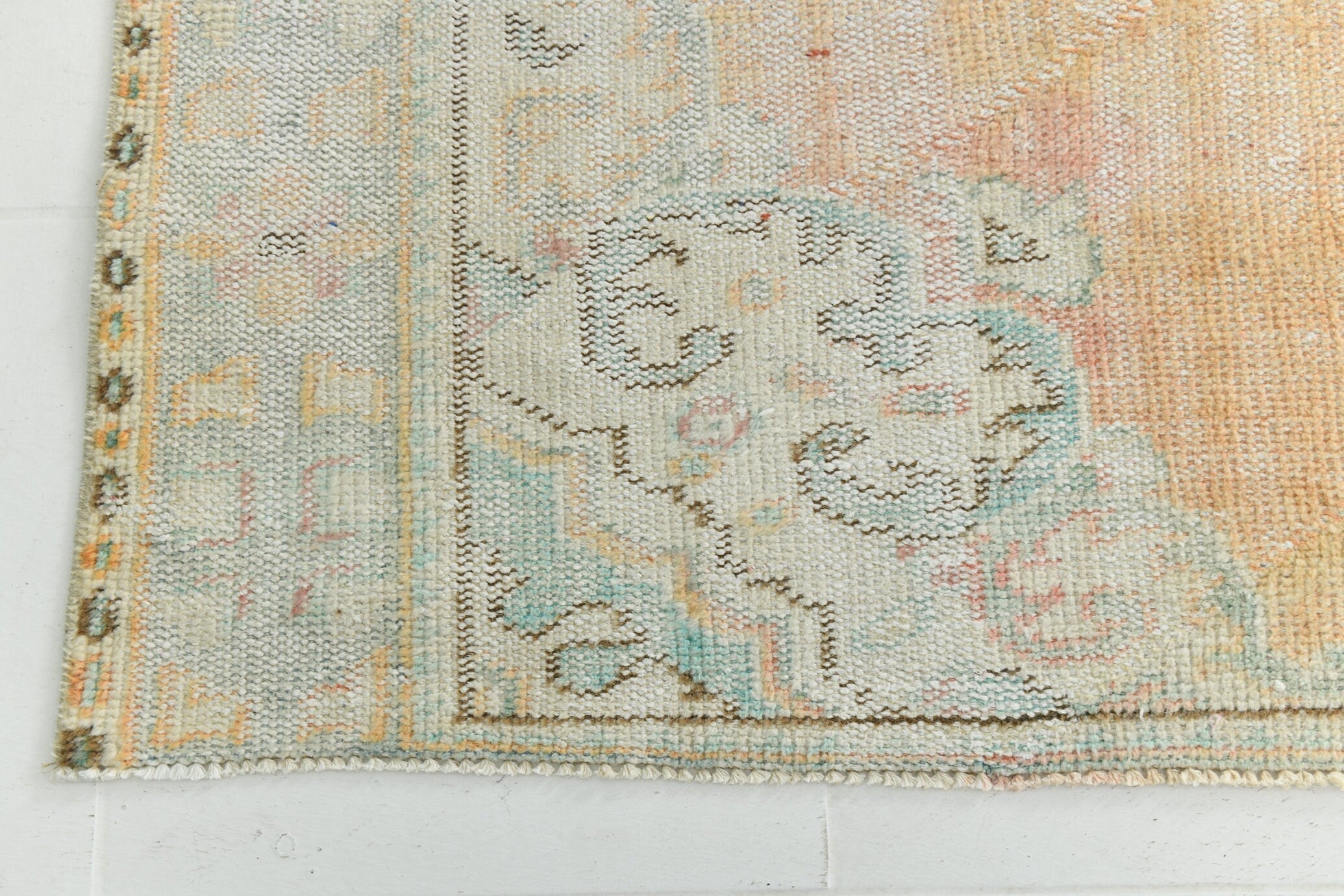 Turkish Vintage Rug 5’5’ x 8’3’