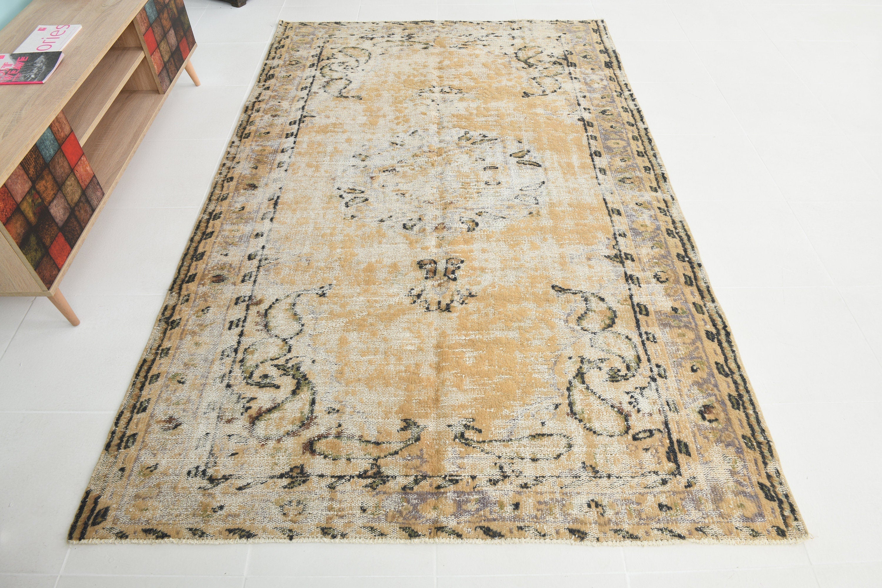 Turkish Vintage Rug 5’5’ x 8’4’