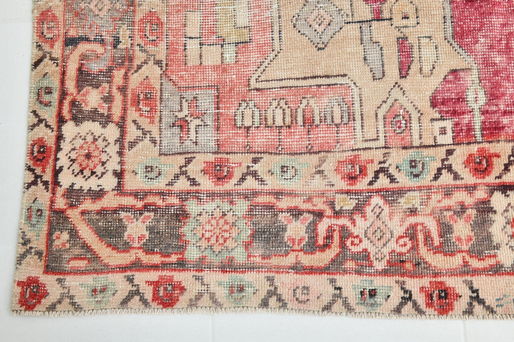 Turkish Vintage Rug 5’6’ x 10’1’ Red,Black