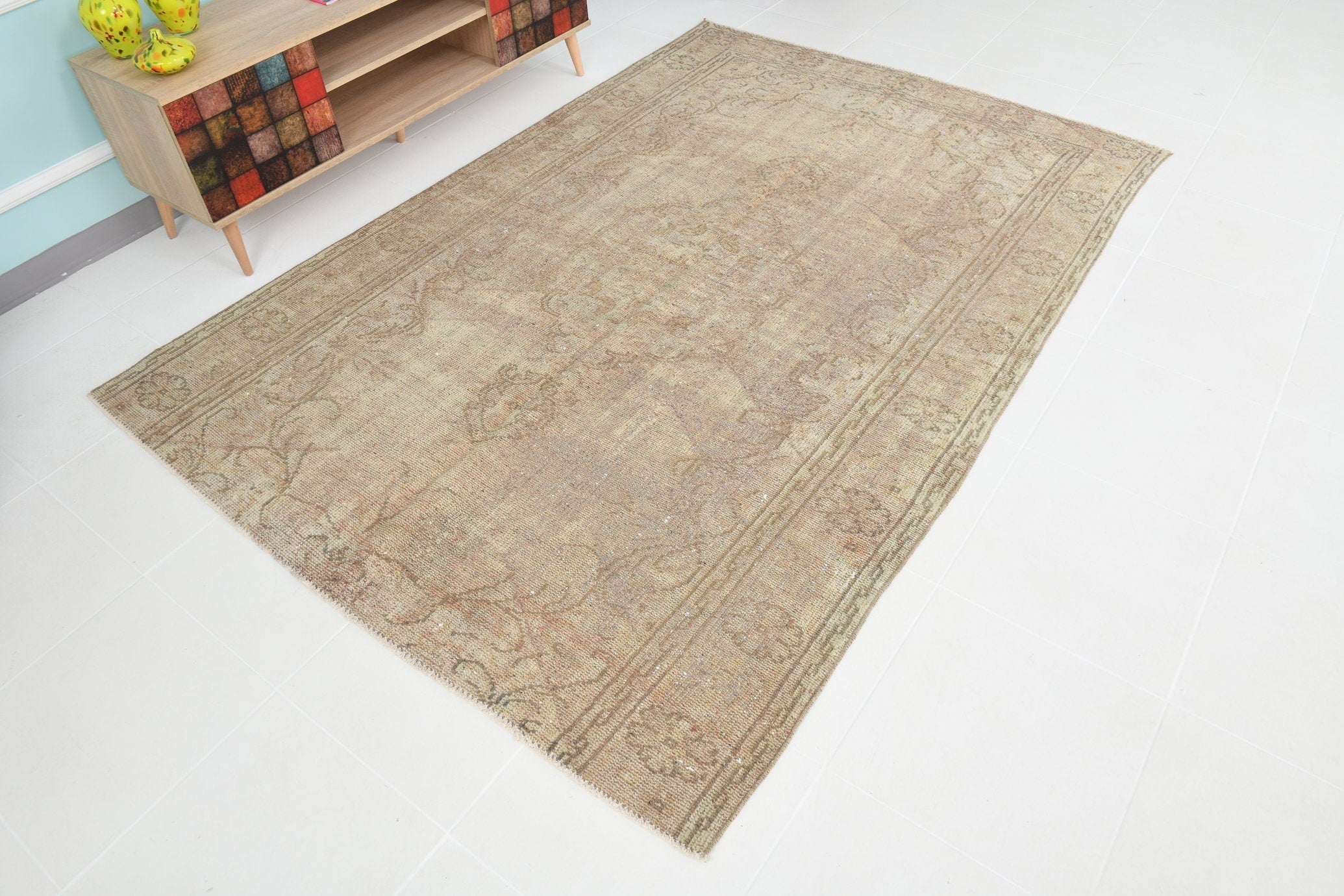 Turkish Vintage Rug 5’6’ x 8’0’