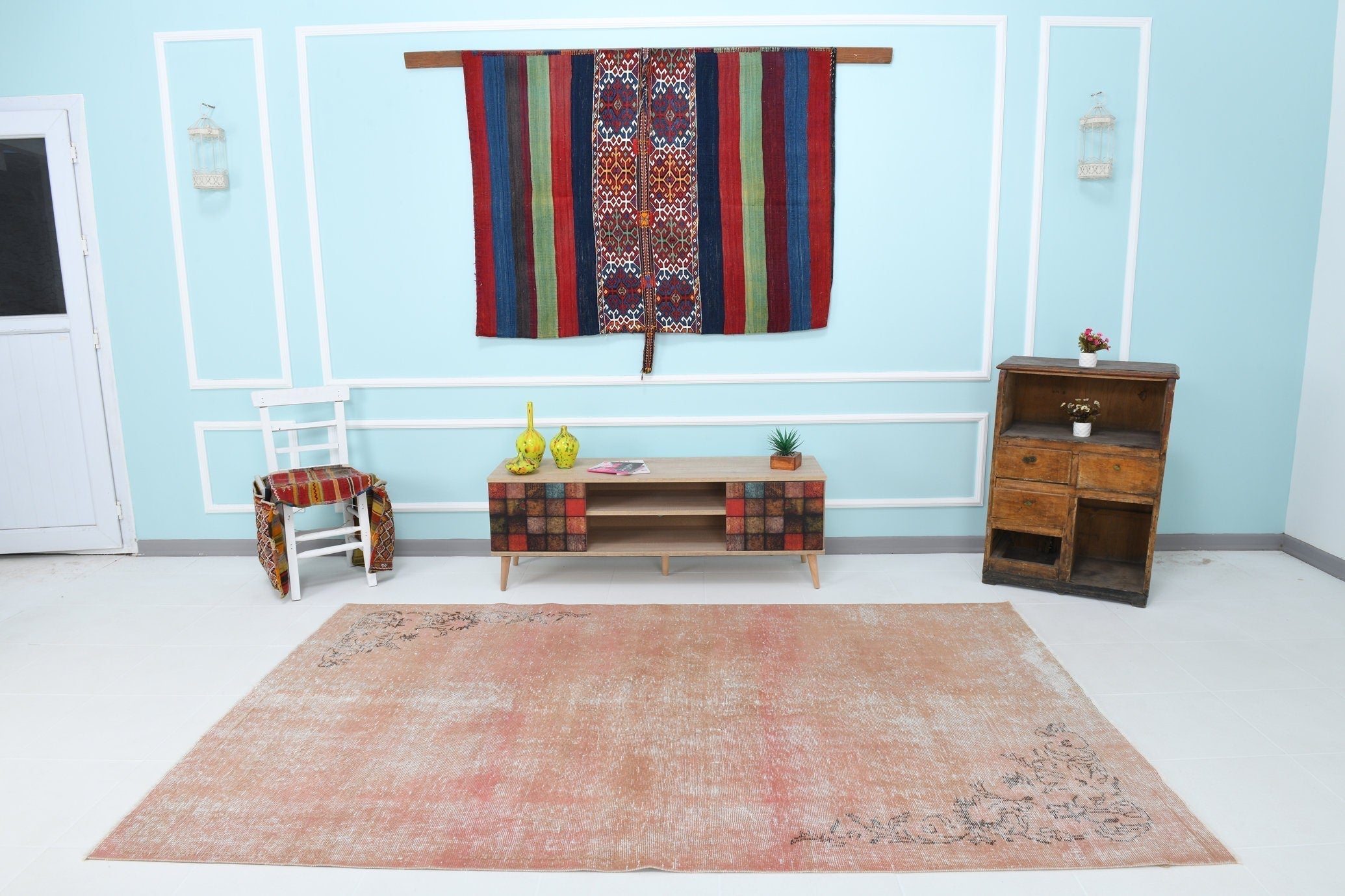 Turkish Vintage Rug 5’6’ x 8’11’