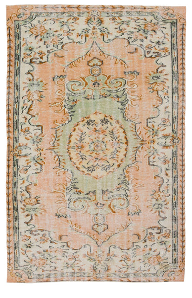 Turkish Vintage Rug 5’6’’ x 8’7’’ ft