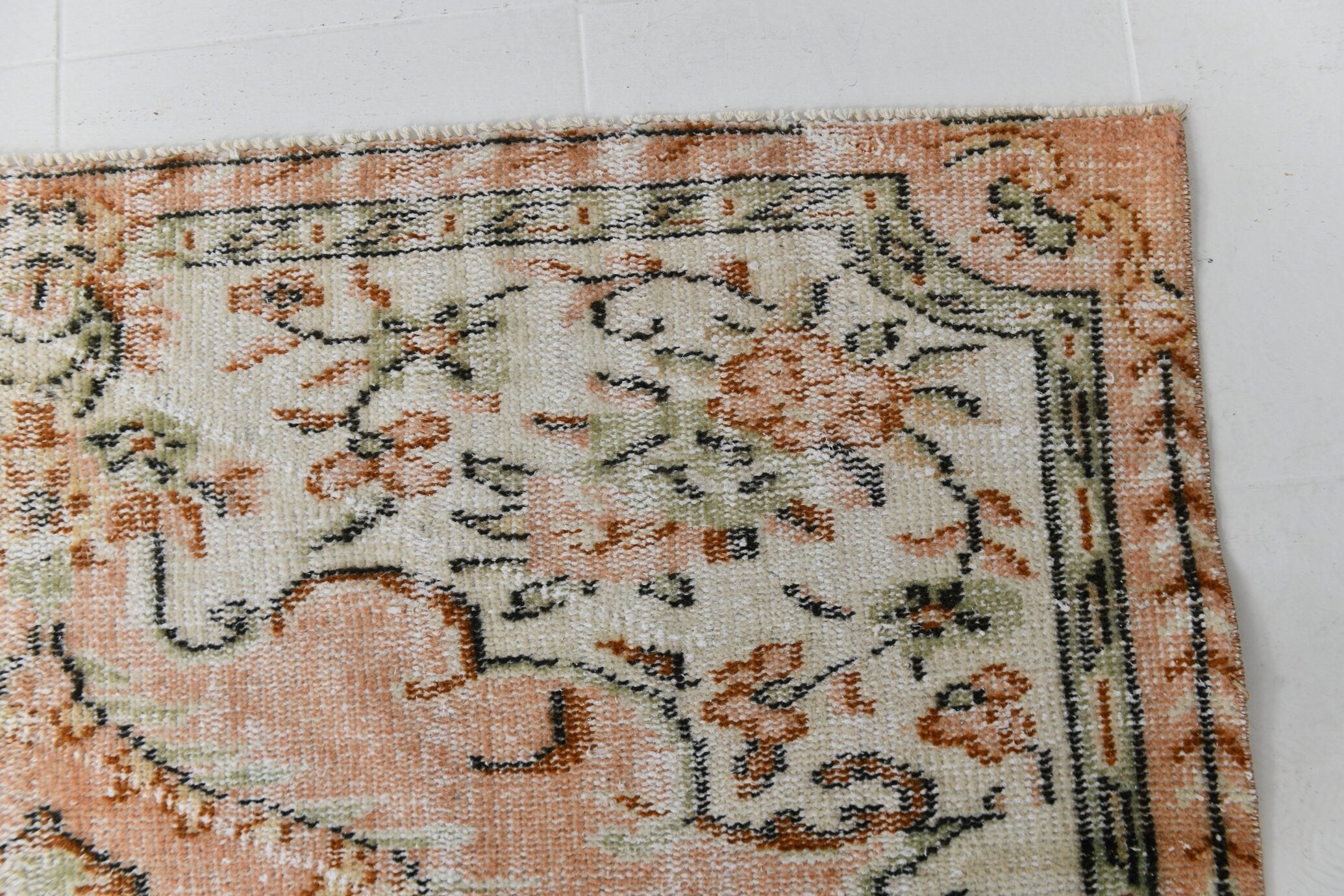 Turkish Vintage Rug 5’6’’ x 8’7’’ ft