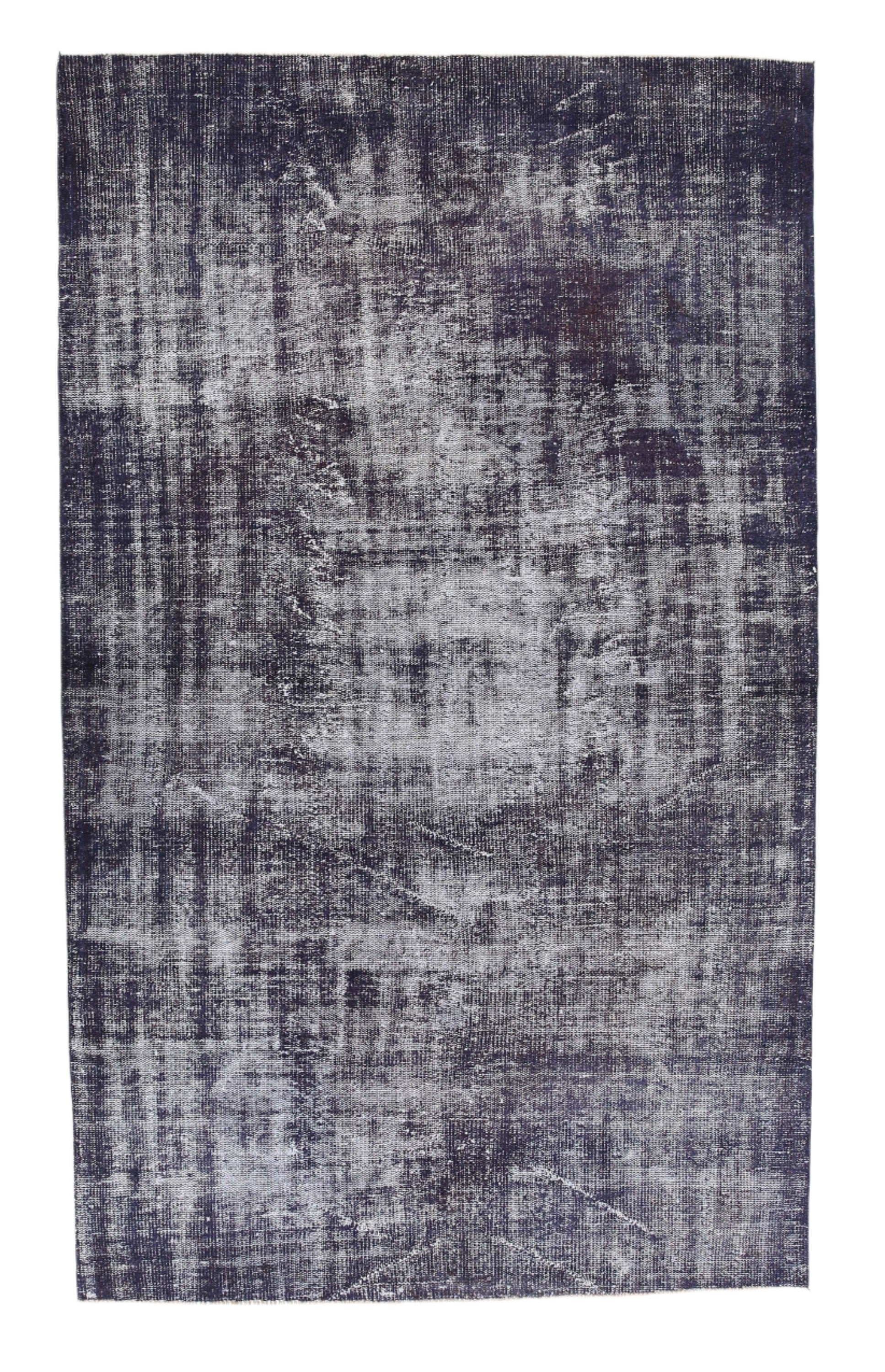 Vintage Distressed Rug 5'6" x 9'1" ft, Charcoal Gray / Faded Black