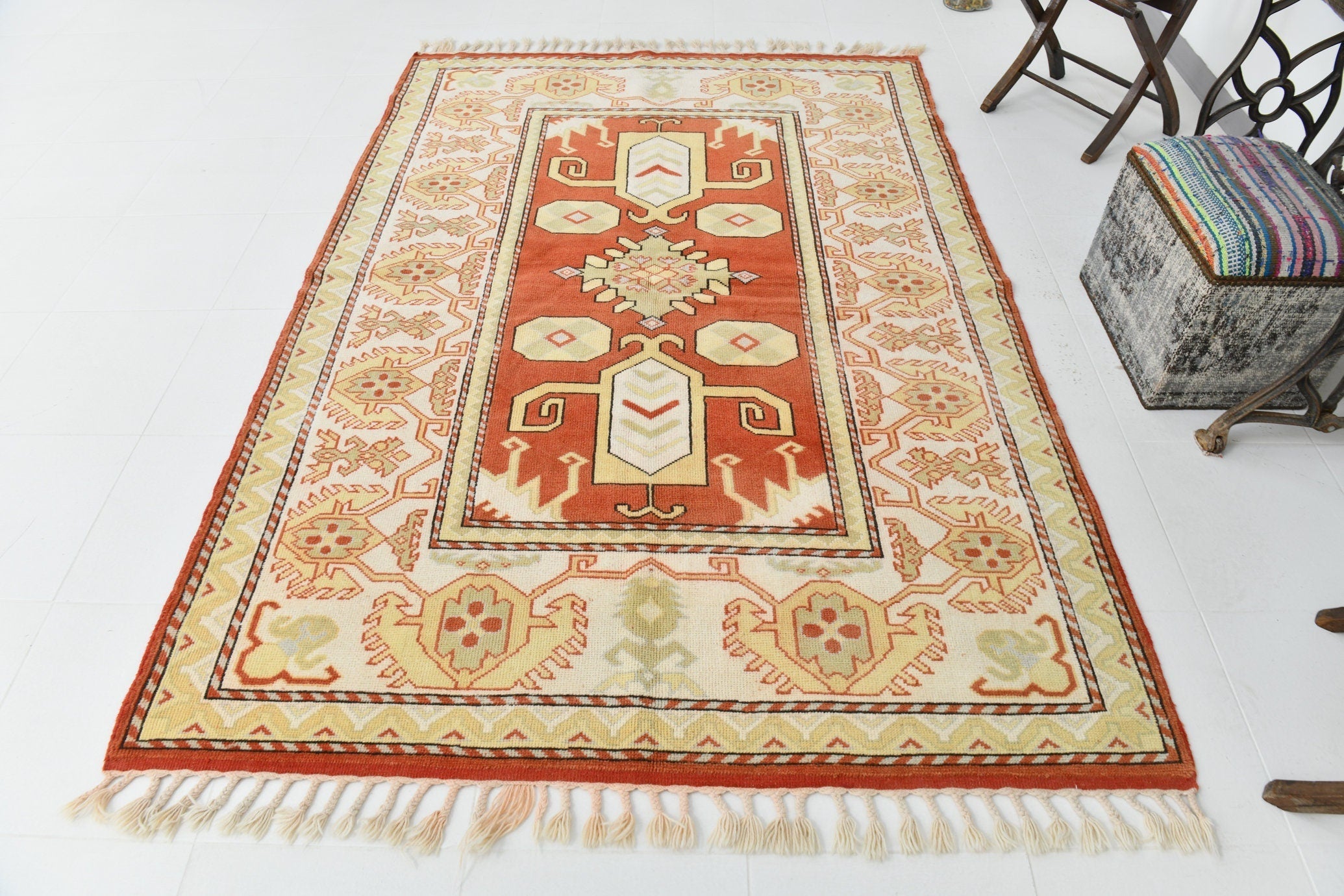 Turkish Vintage Rug  5'7" x 8'0" ft