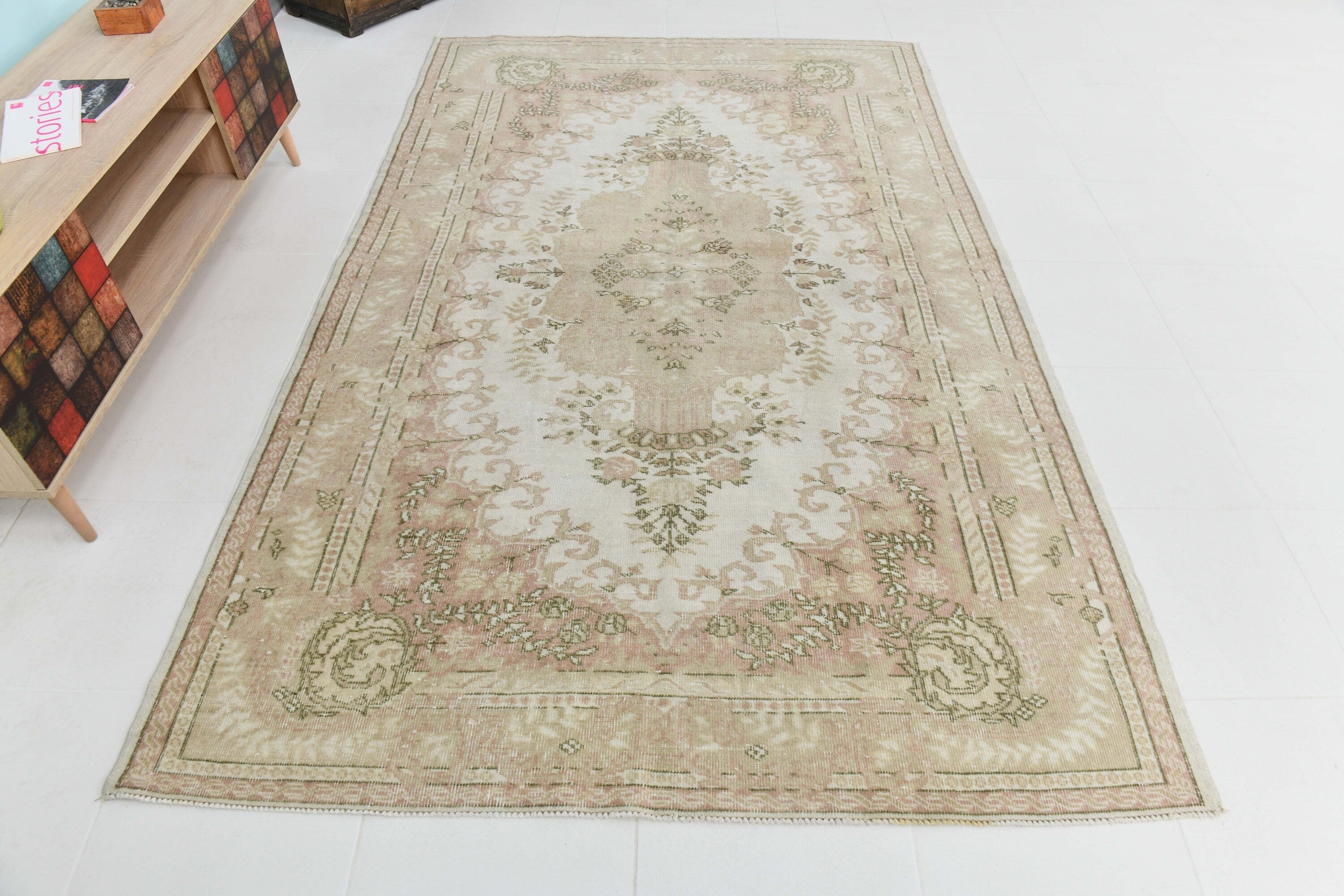 Turkish Vintage Rug 5’7’ x 8’10’