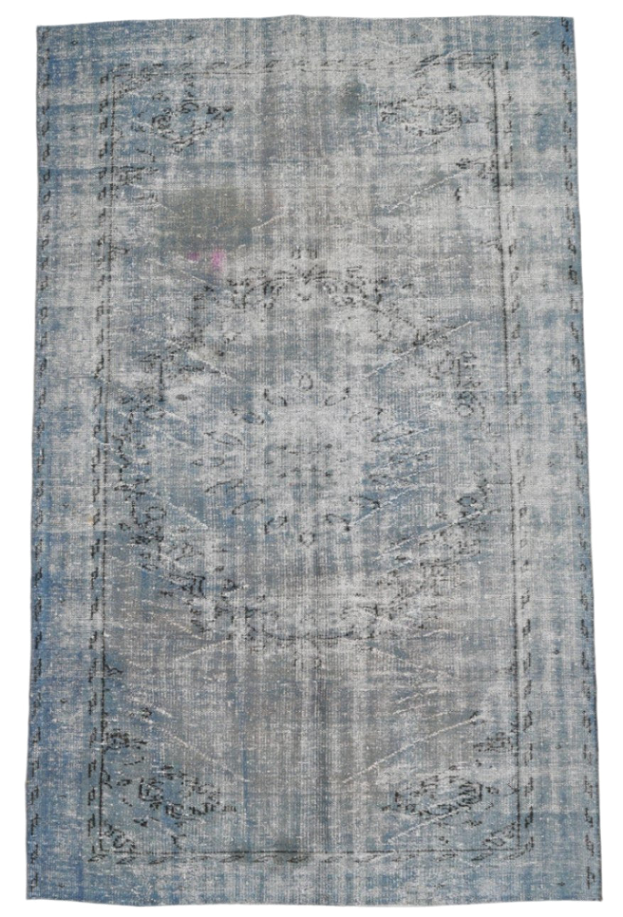 Turkish Vintage Rug 5’7’’ x 8’10’’ ft