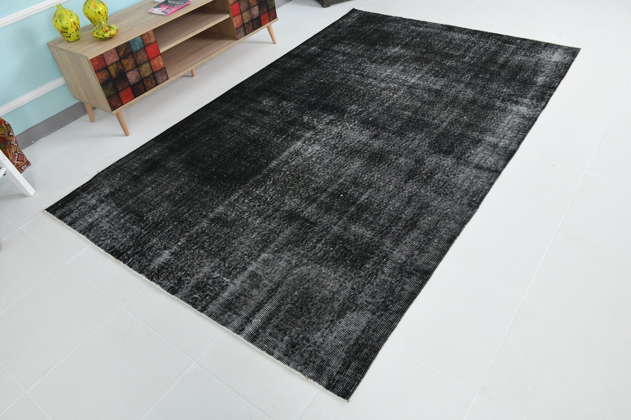 Turkish Vintage Rug 5’7’ x 8’11’