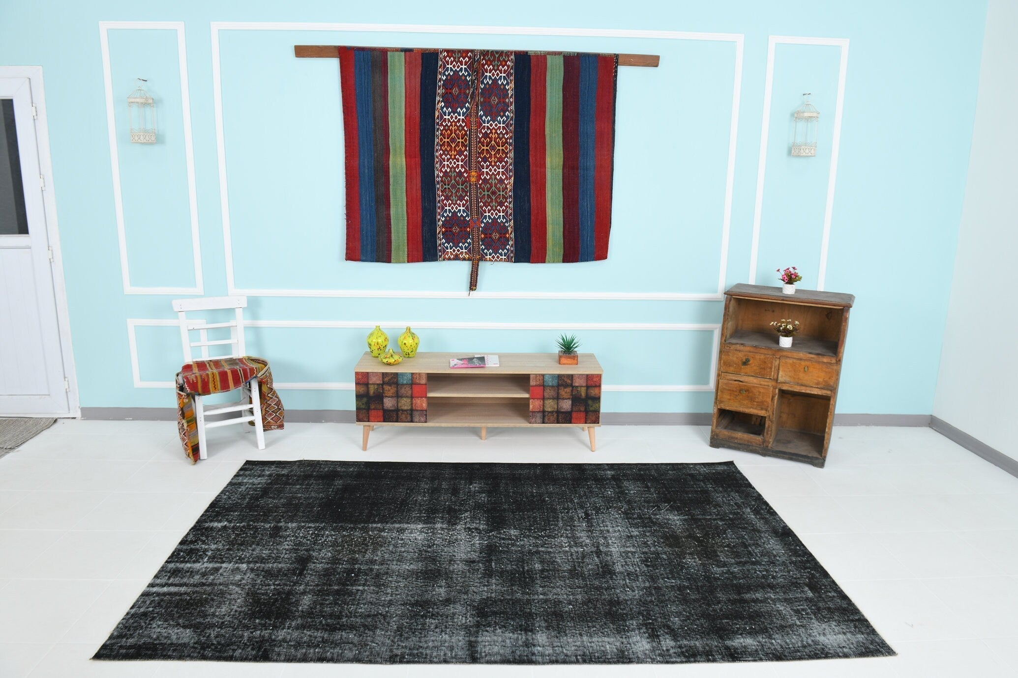 Turkish Vintage Rug 5’7’ x 8’11’