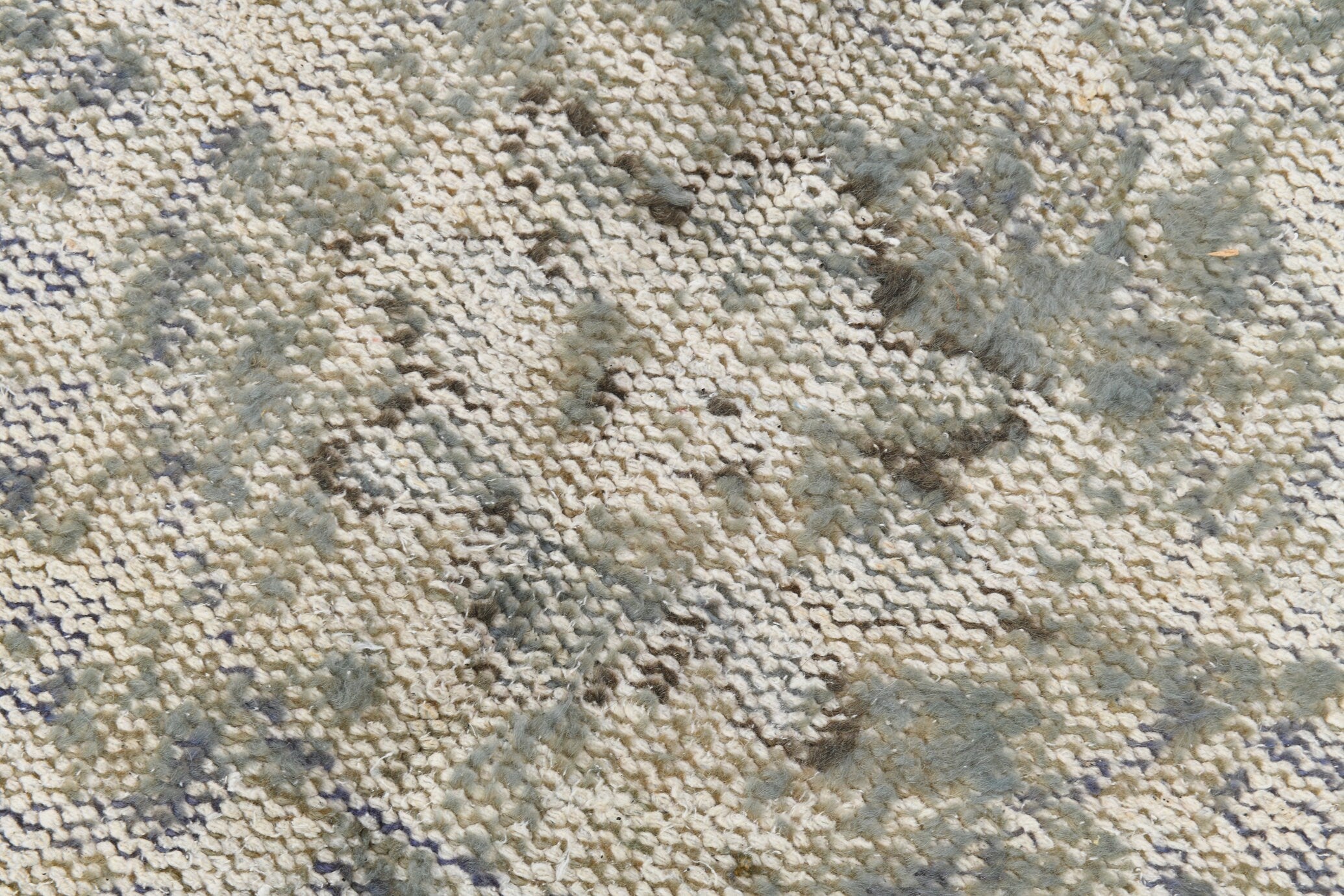 Turkish Vintage Rug  5'7" x 9'1" ft