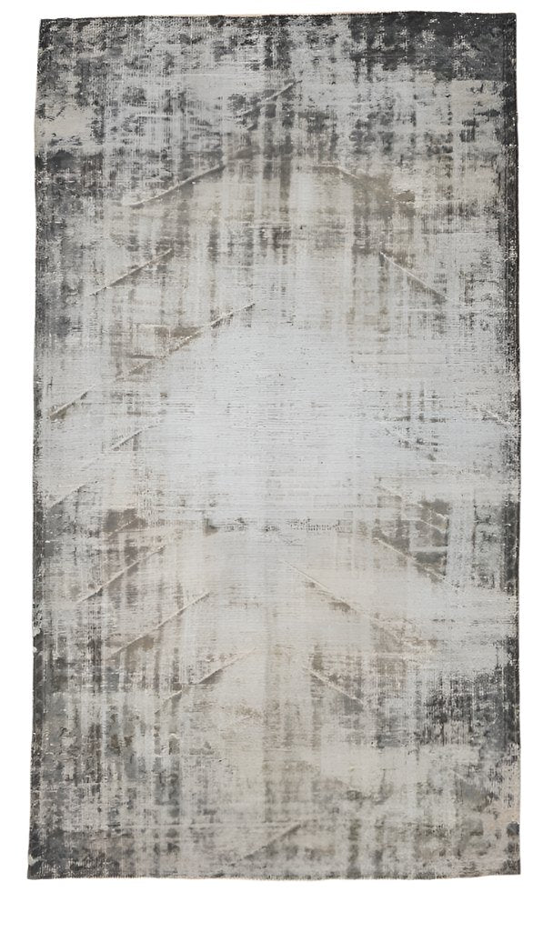 Turkish Vintage Rug 5’7’’ x 9’11’’ ft