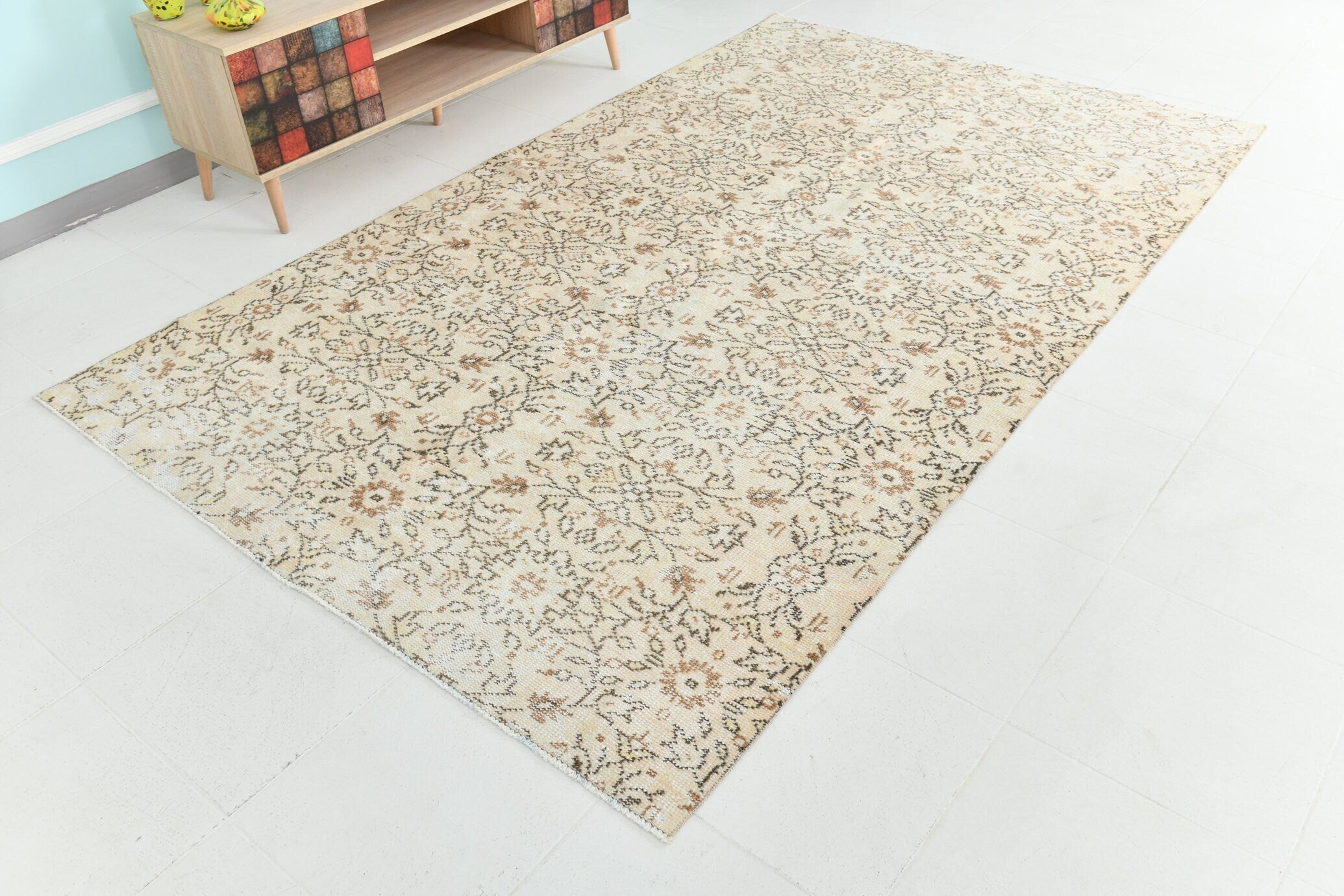 Turkish Vintage Rug 5’7’ x 9’2’
