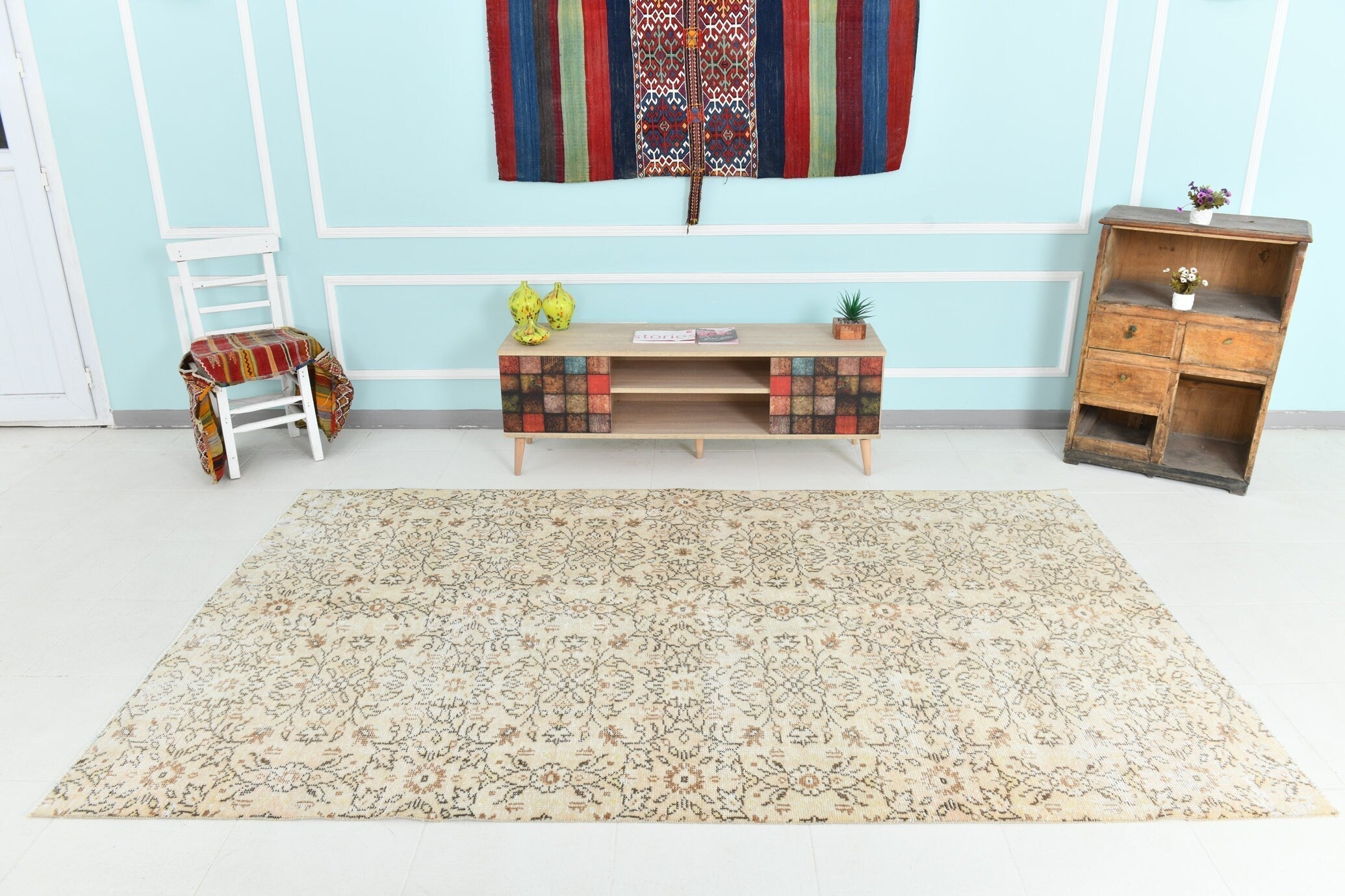 Turkish Vintage Rug 5’7’ x 9’2’