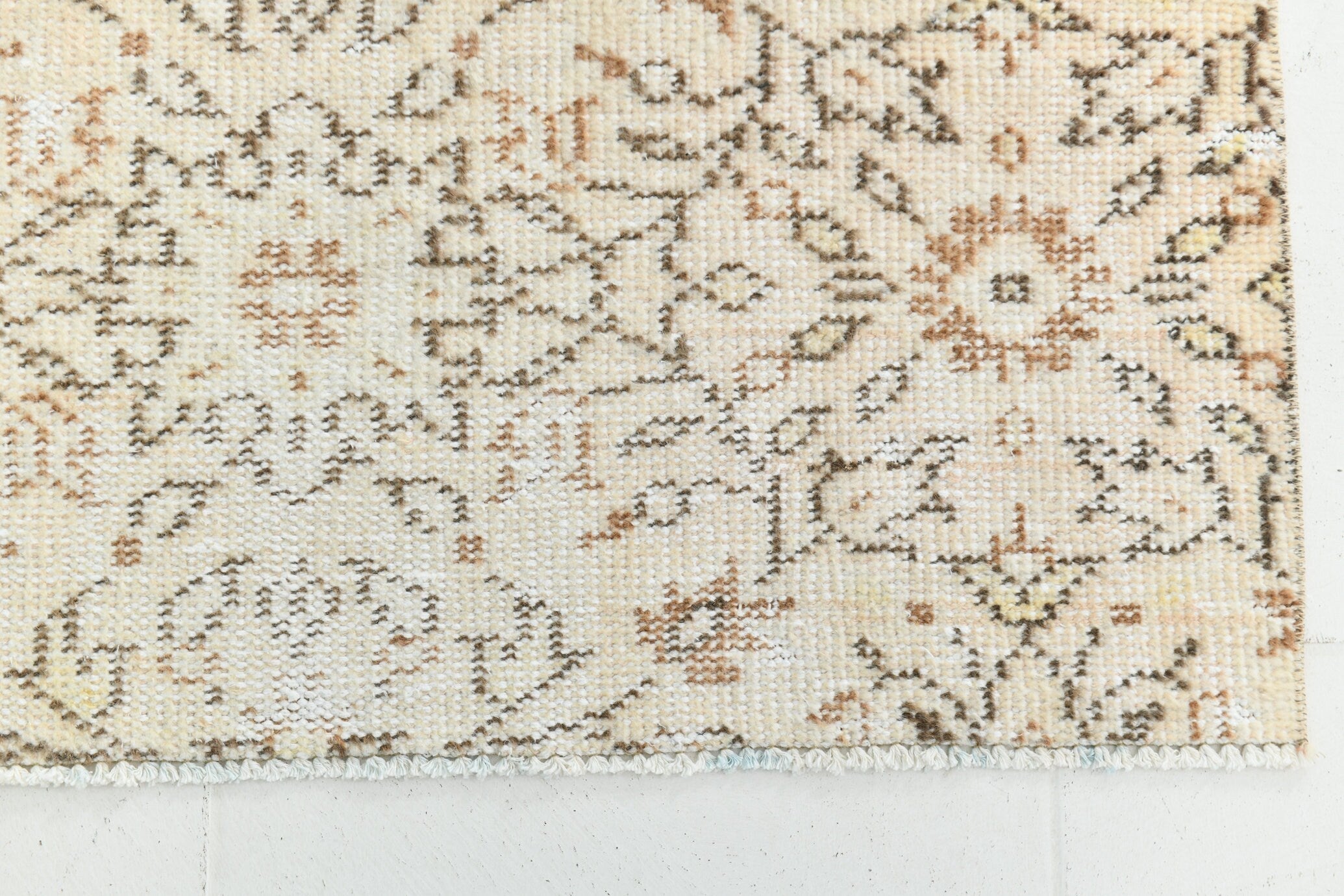 Turkish Vintage Rug 5’7’ x 9’2’