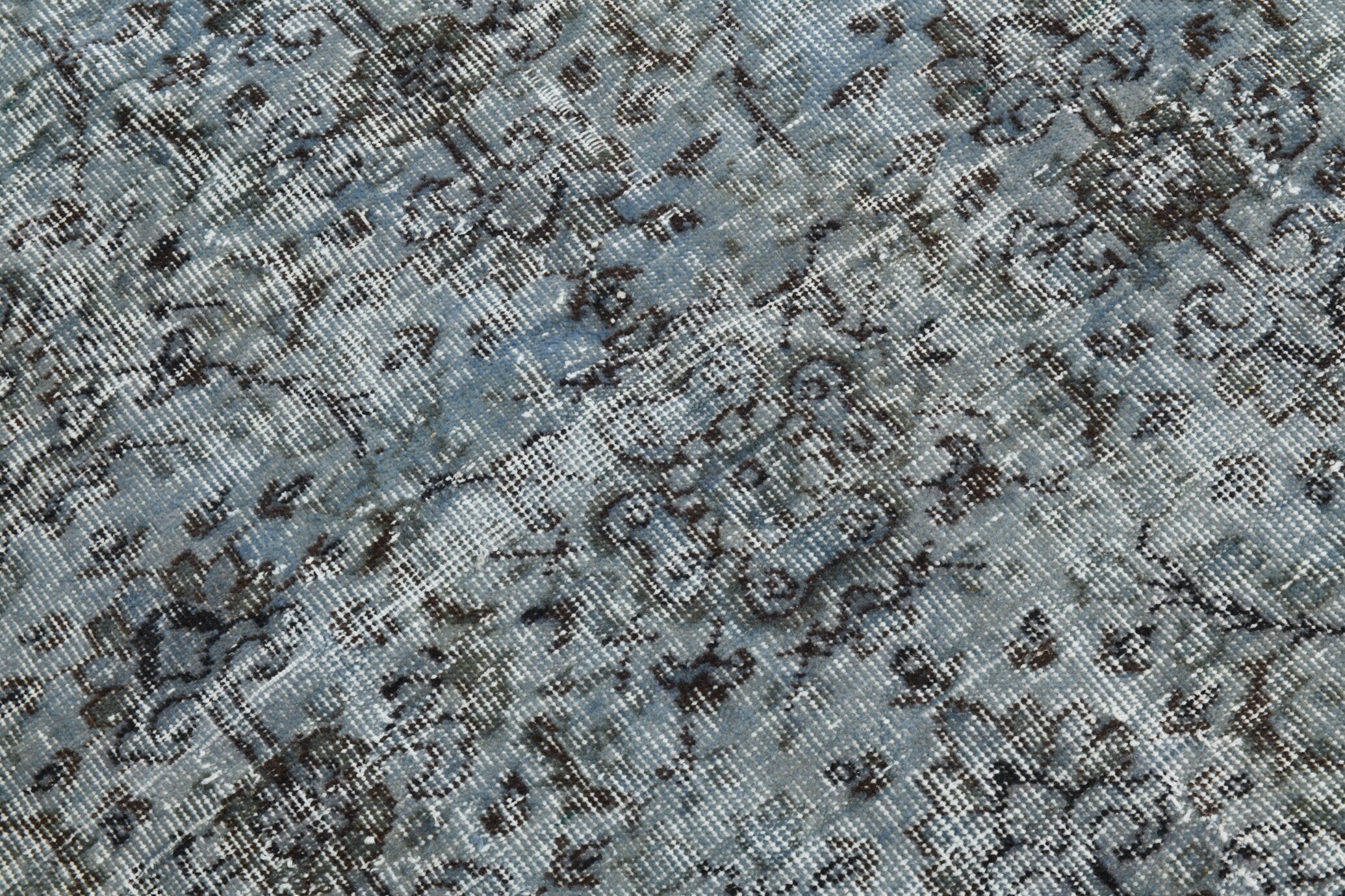 Turkish Vintage Rug 5’7’ x 9’3’