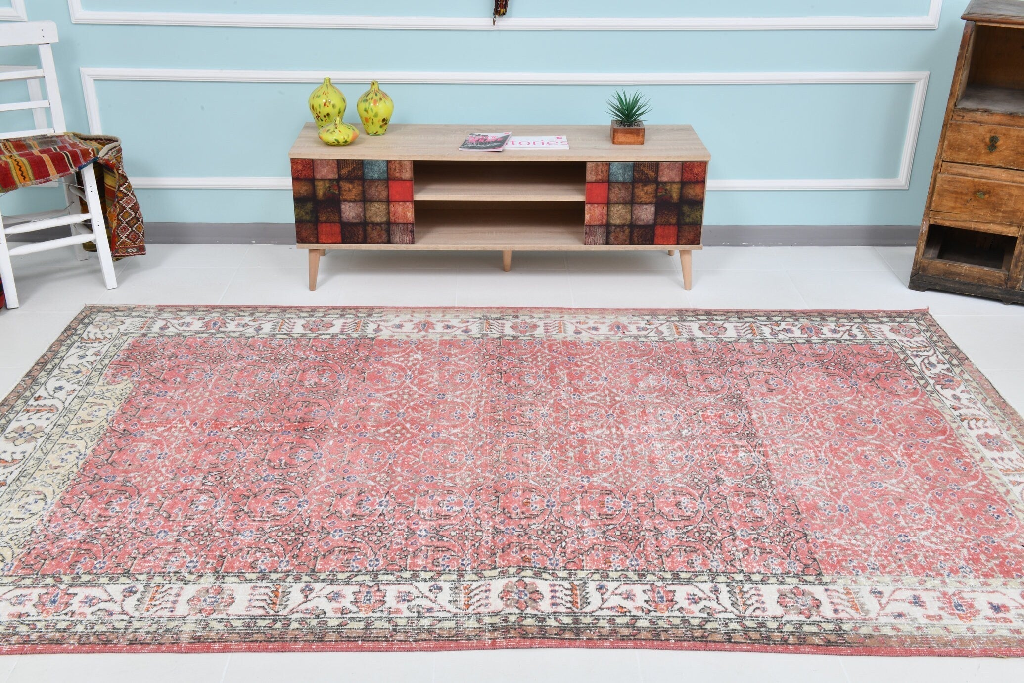 Turkish Vintage Rug 5’7’ x 9’4’