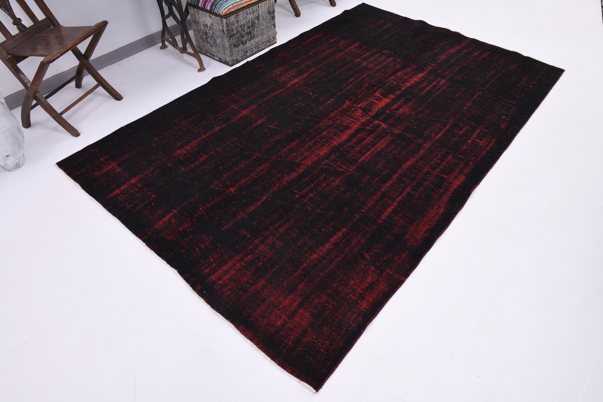 Turkish Vintage Rug  5'8" x 8'10" ft