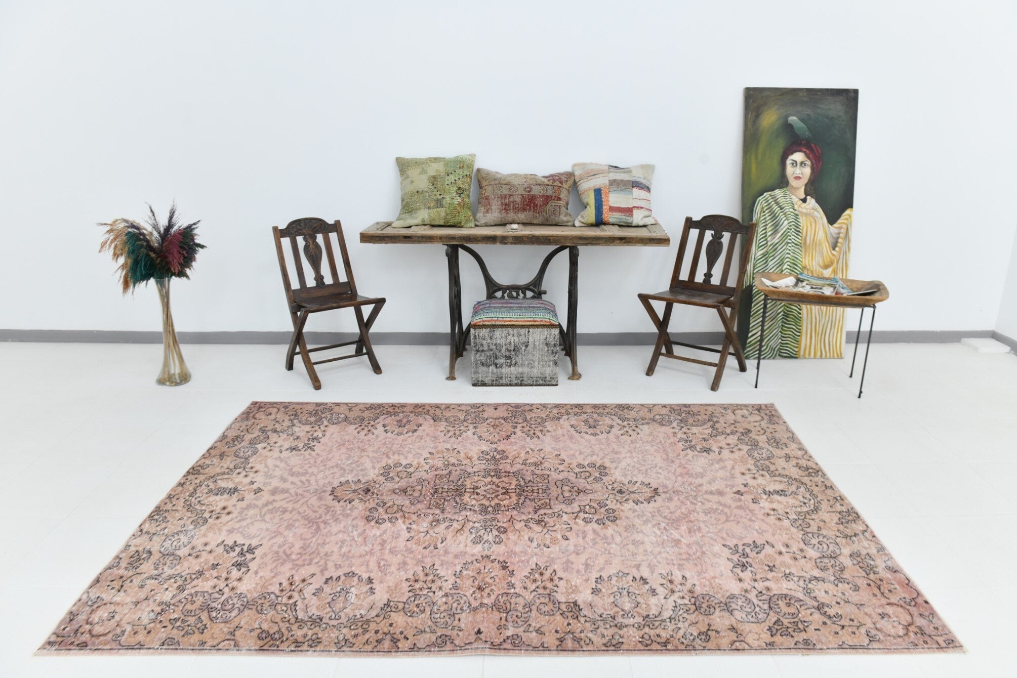 Turkish Vintage Rug  5'8" x 8'9" ft