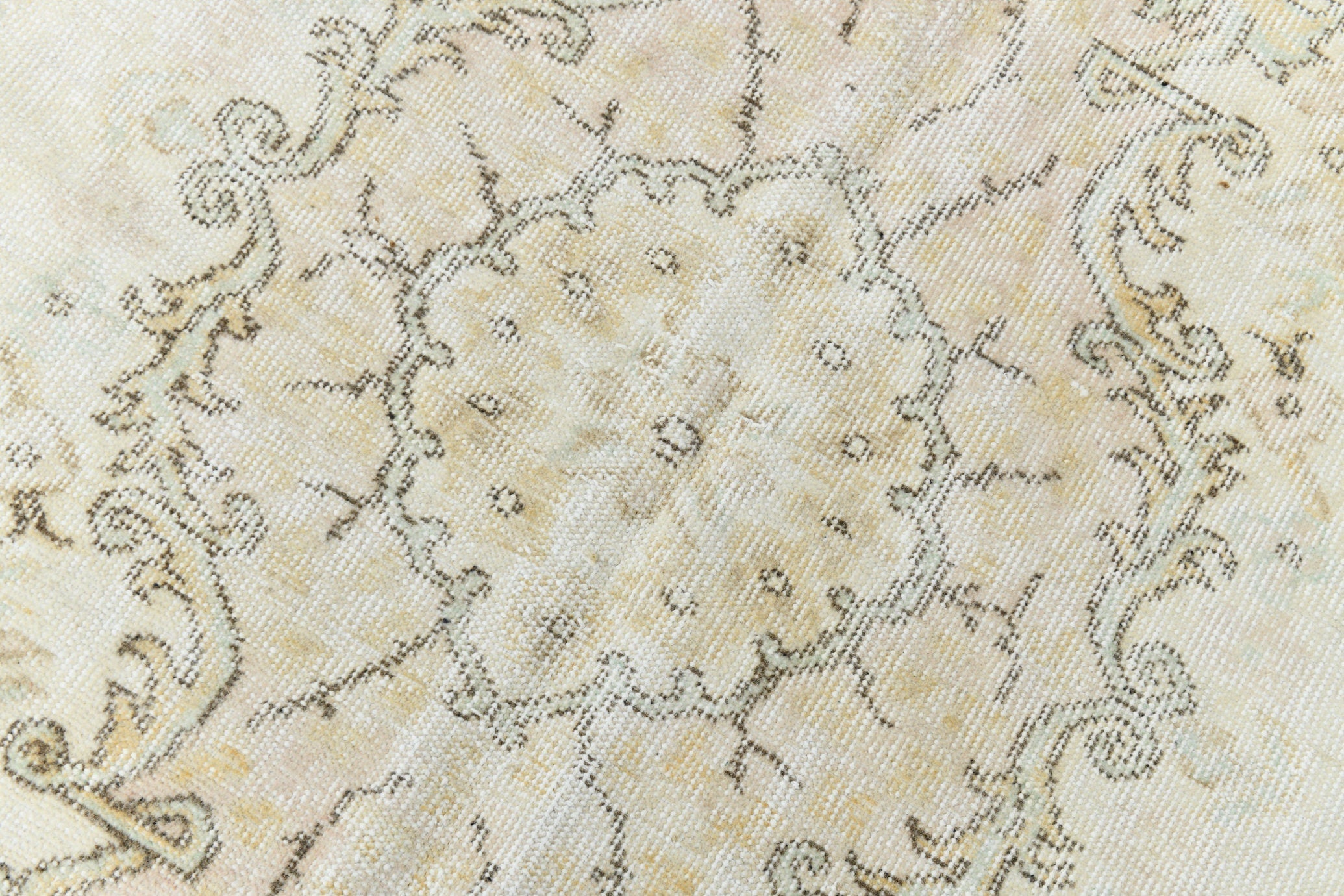 Turkish Vintage Rug 5’8’’ x 9’7’’ ft