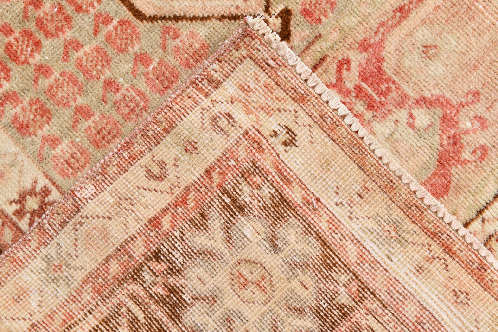 Turkish Vintage Rug 5’9’ x 3’4’