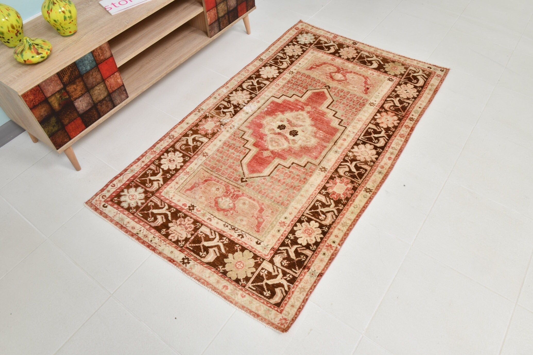 Turkish Vintage Rug 5’9’ x 3’4’