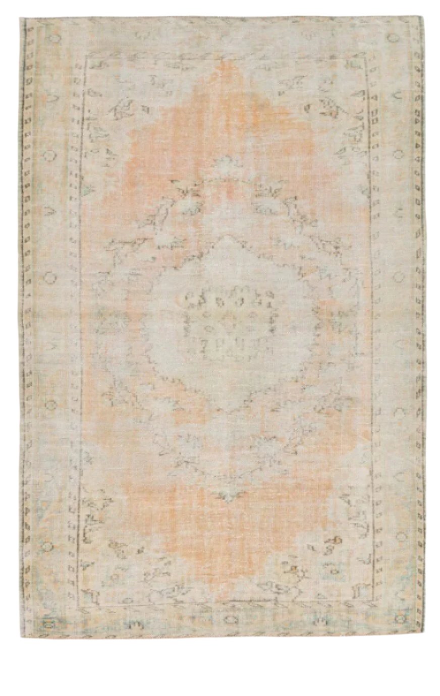 Turkish Vintage Rug  5'9" x 8'9" ft