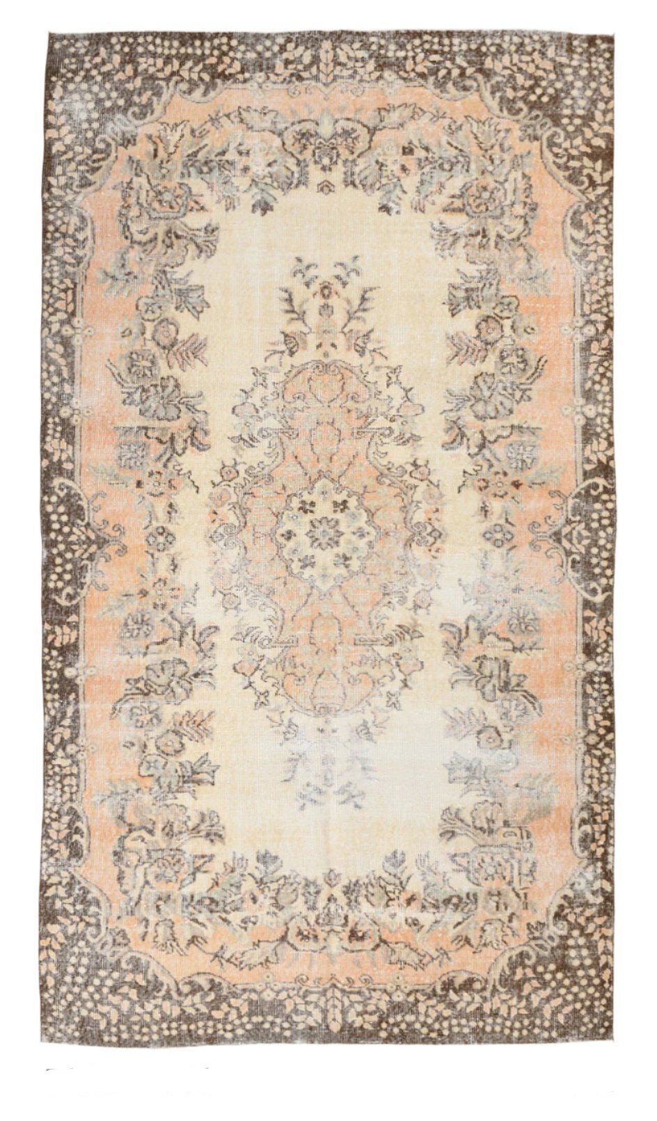 Turkish Vintage Rug  5'9" x 9'11" ft