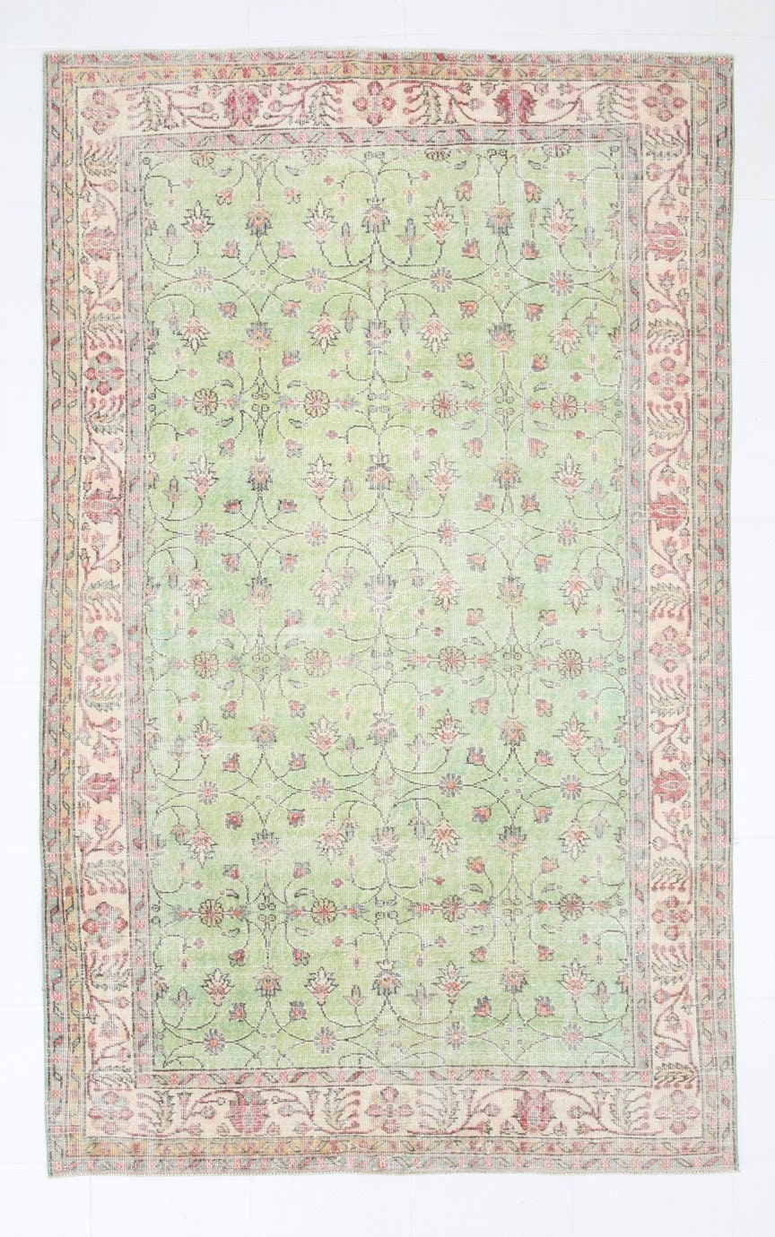 Turkish Vintage Rug 5’9’’ x 9’2’’ ft