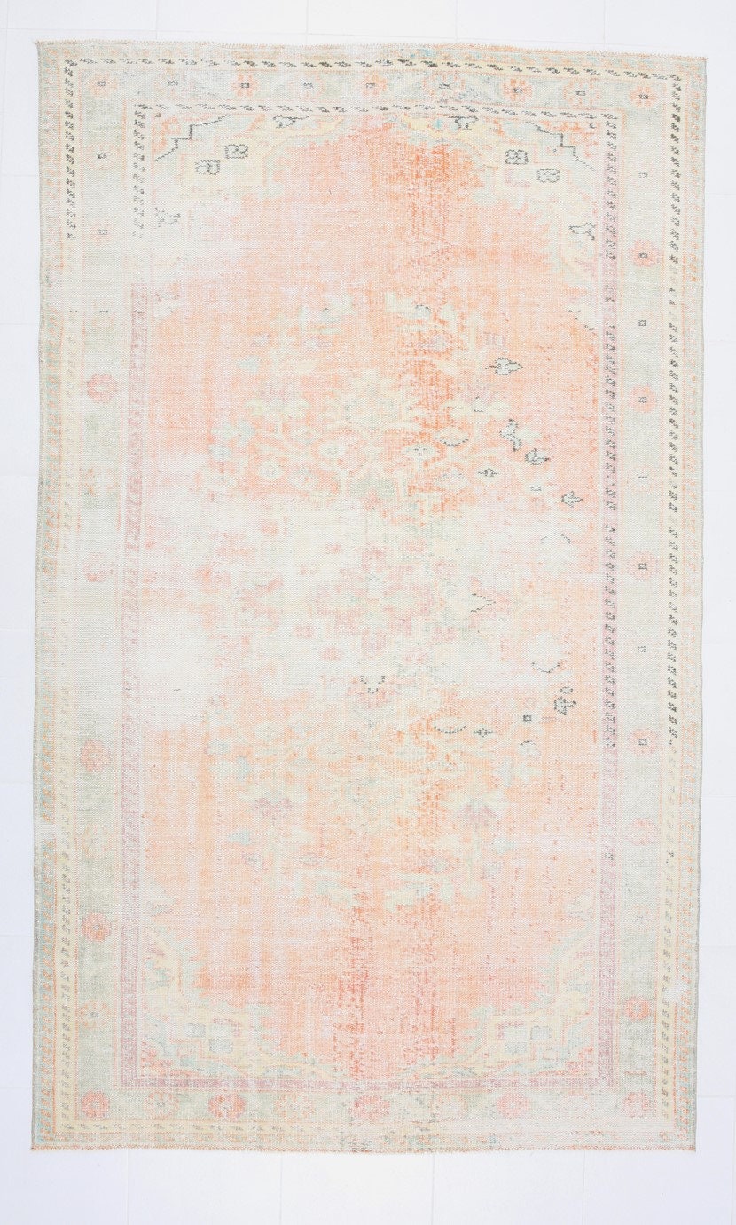Turkish Vintage Rug 5’9’’ x 9’8’’ ft