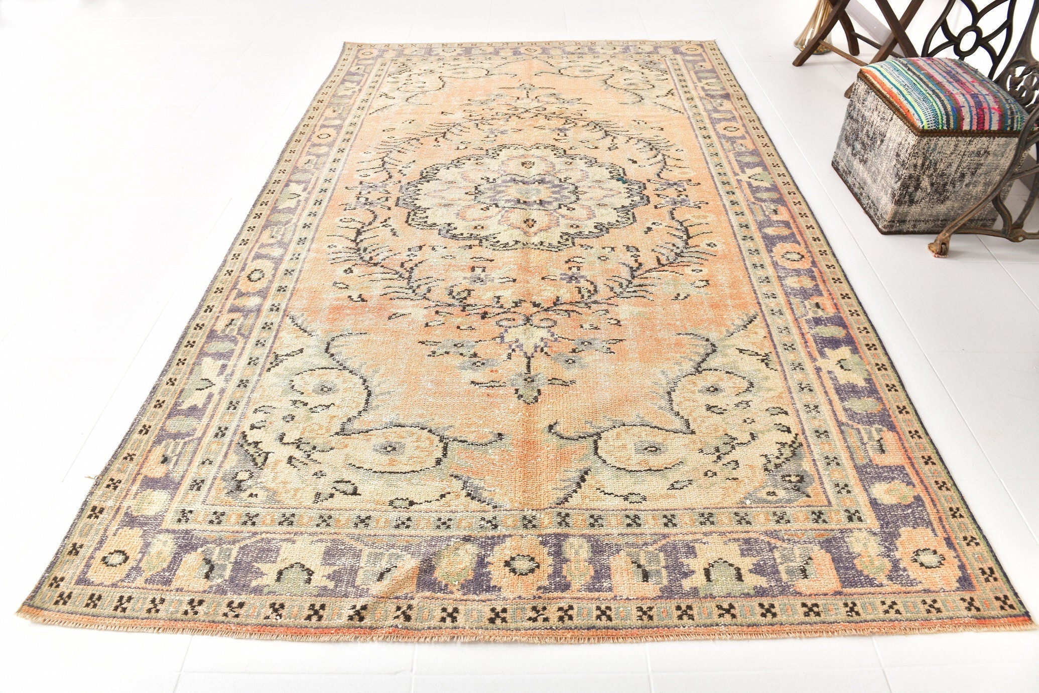 Turkish Vintage Rug  6'0" x 10'0" ft