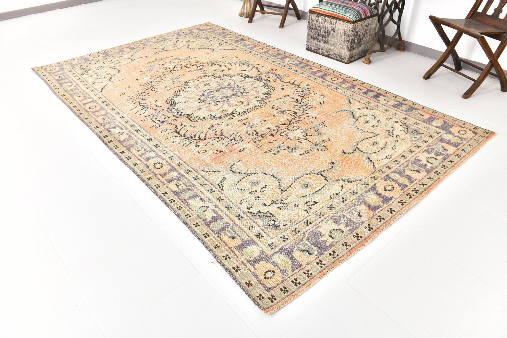 Turkish Vintage Rug  6'0" x 10'0" ft