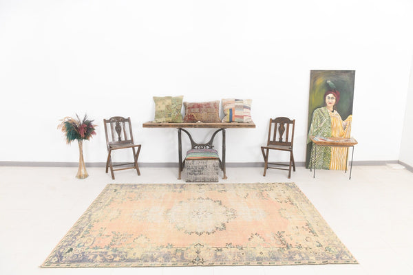 Turkish Vintage Rug  6'1" x 8'7" ft
