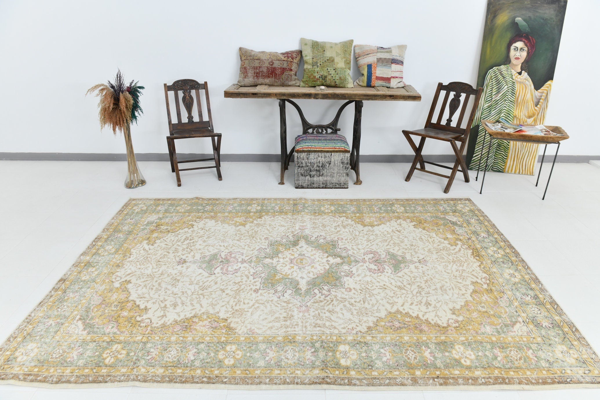 Turkish Vintage Rug  6'1" x 9'3" ft