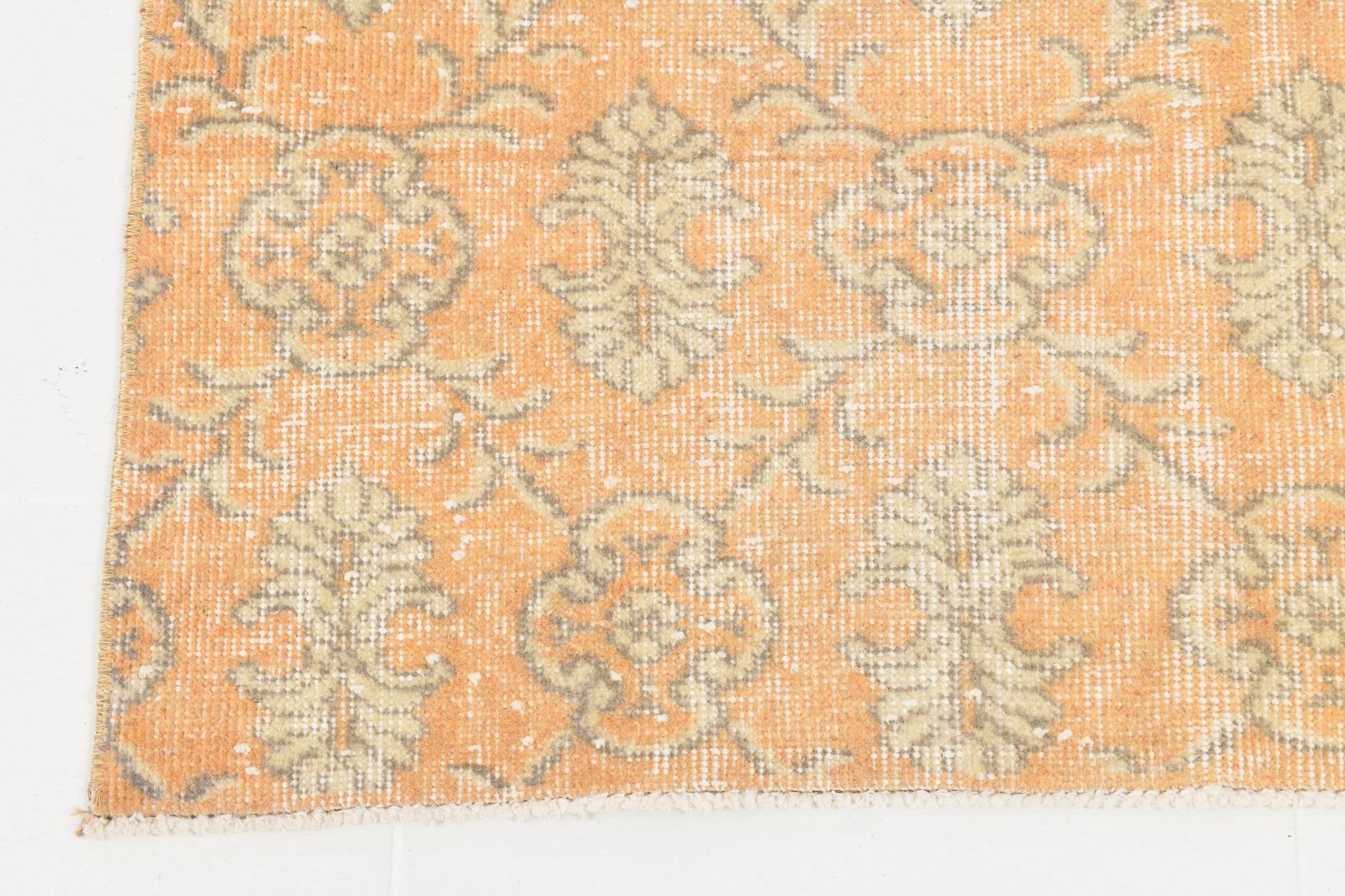Turkish Vintage Rug  6'10" x 10'8" ft