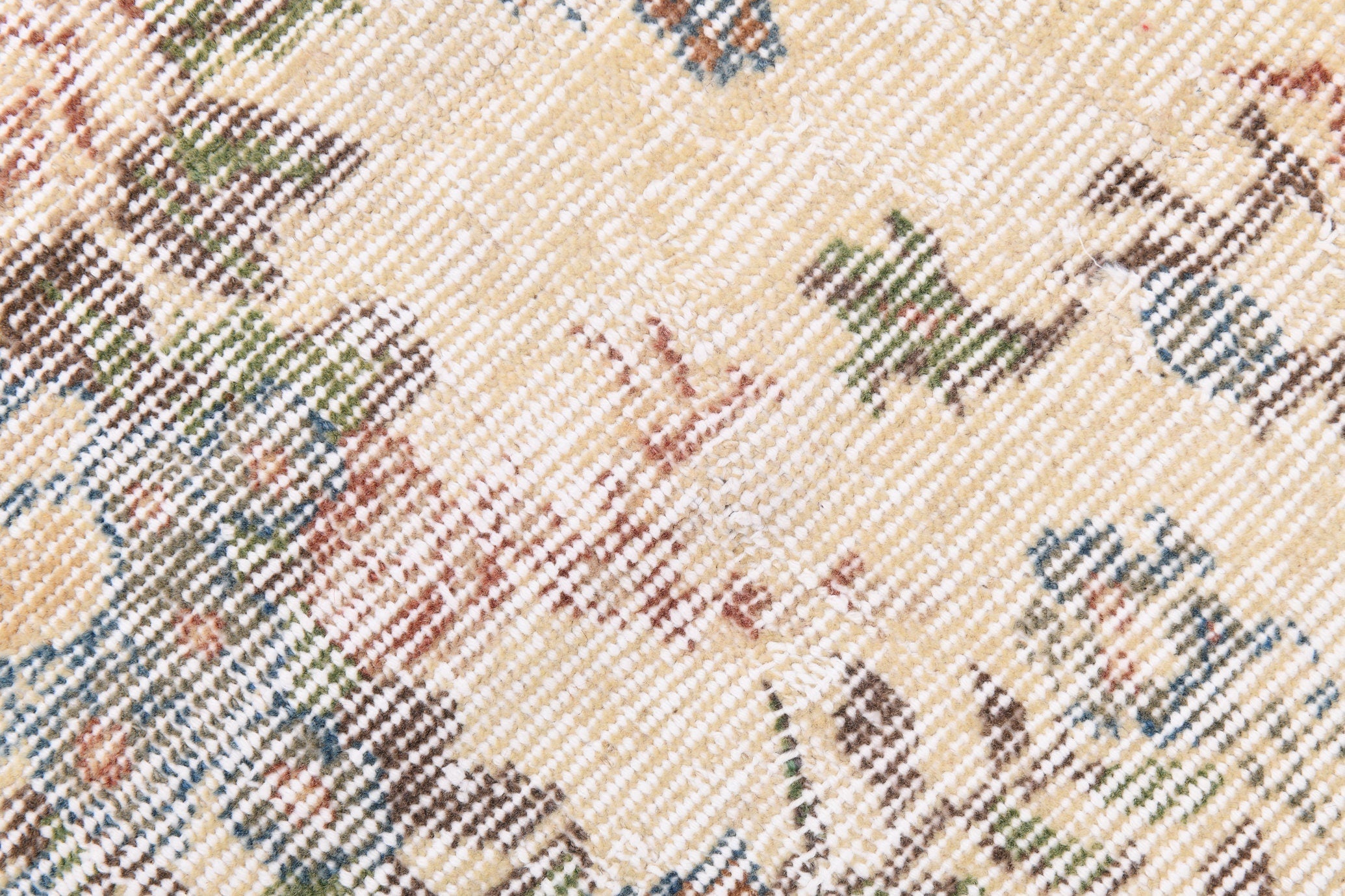 Turkish Vintage Rug  6'10" x 9'7" ft