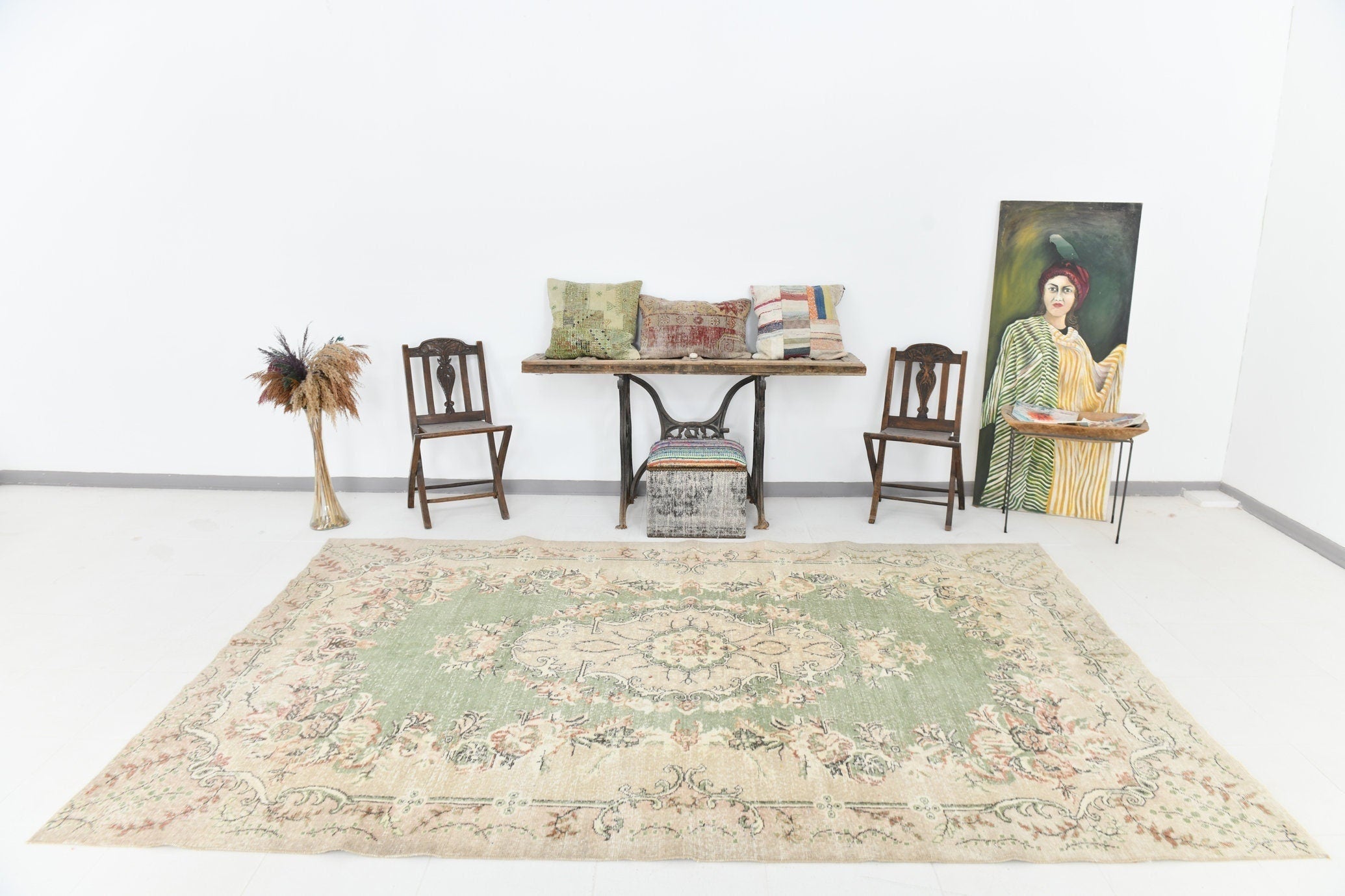 Turkish Vintage Rug  6'11" x 10'6" ft