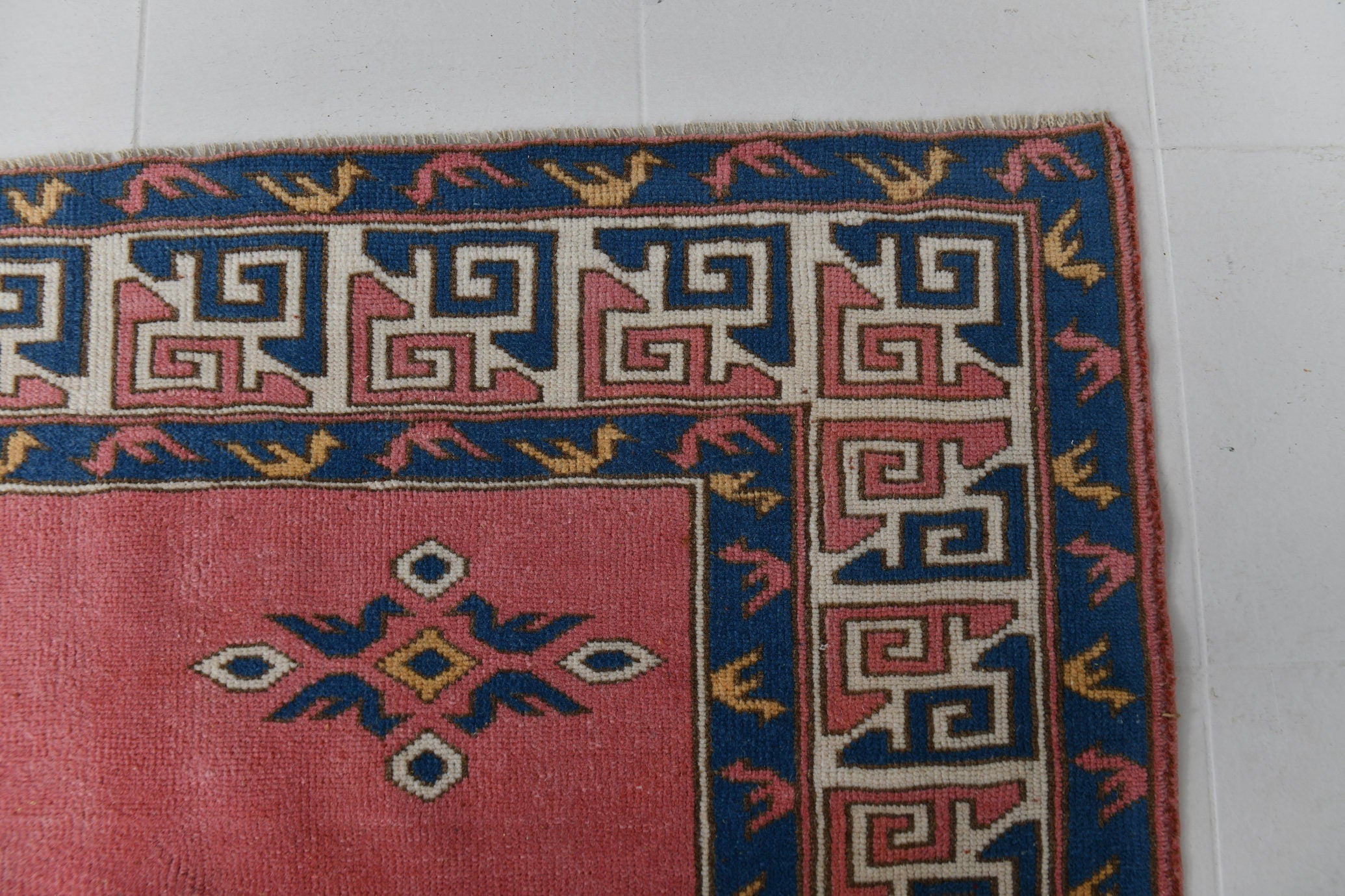 Turkish Vintage Rug  6'11" x 8'11" ft