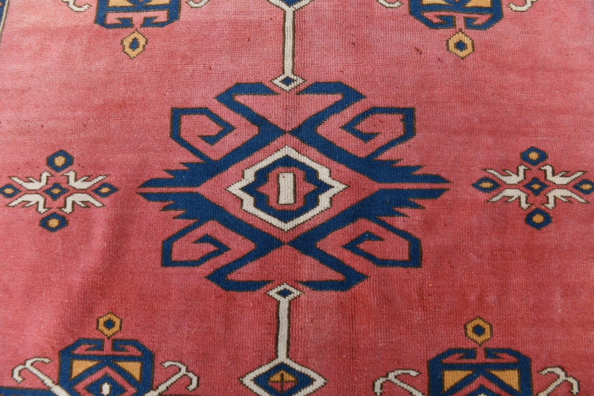 Turkish Vintage Rug  6'11" x 8'11" ft