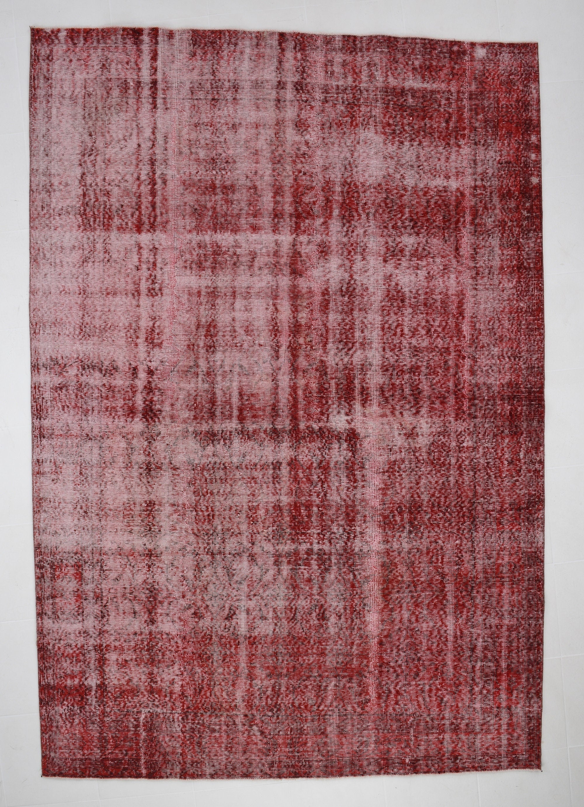 Turkish Vintage Rug  6'12" x 10'2" ft