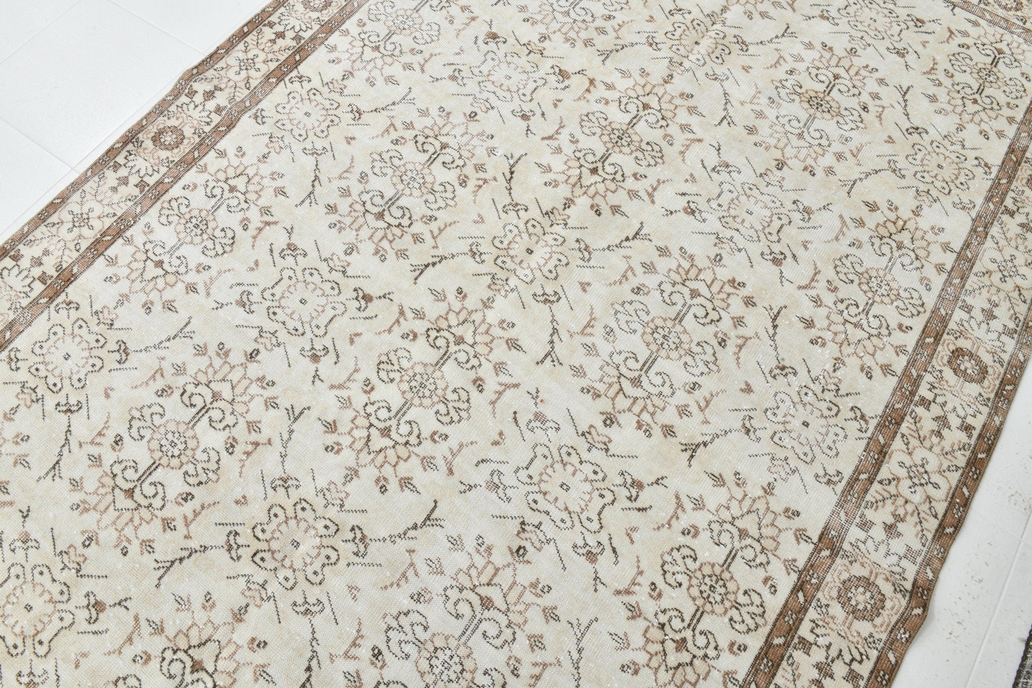 Turkish Vintage Rug  6'2" x 10'1" ft