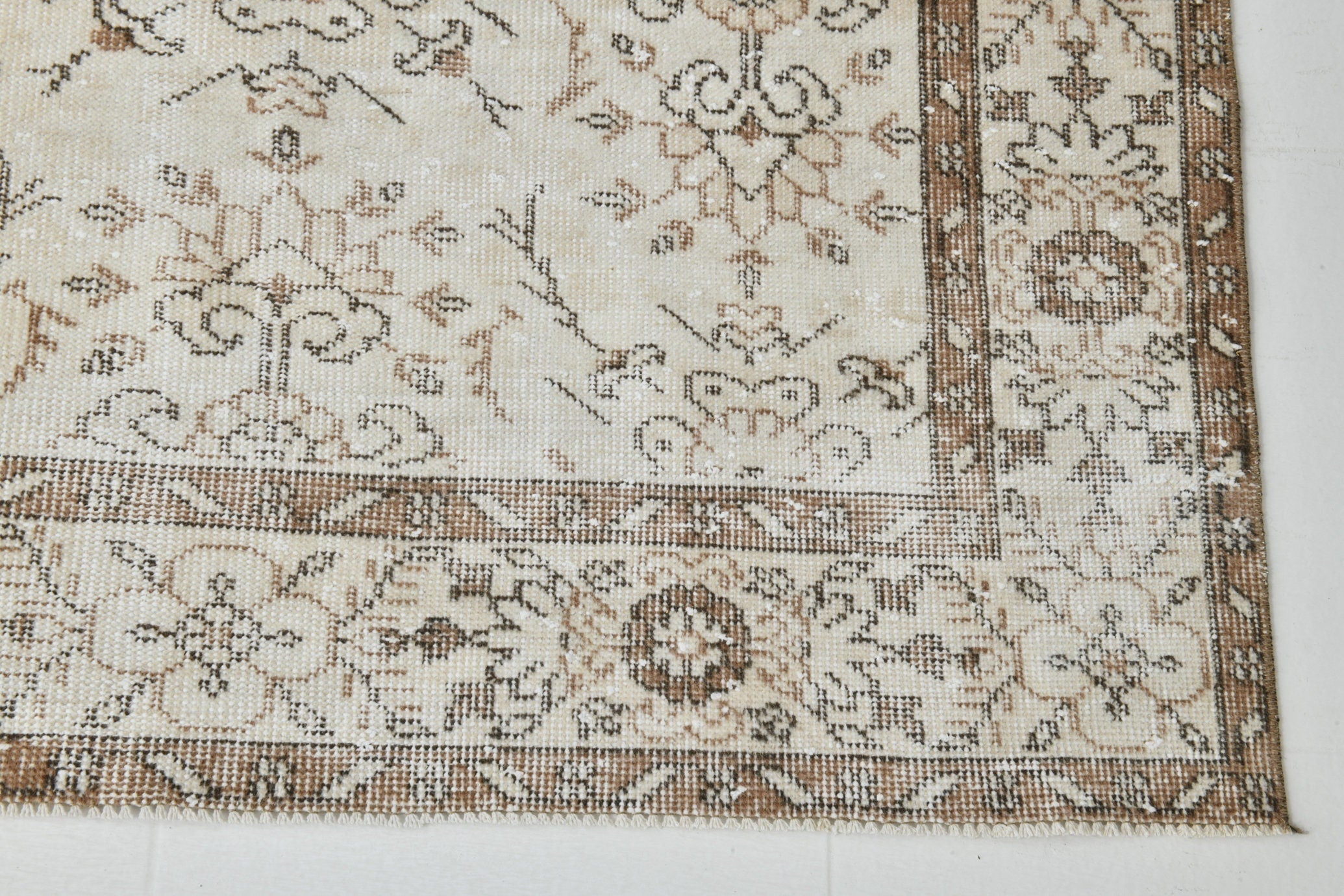 Turkish Vintage Rug  6'2" x 10'1" ft