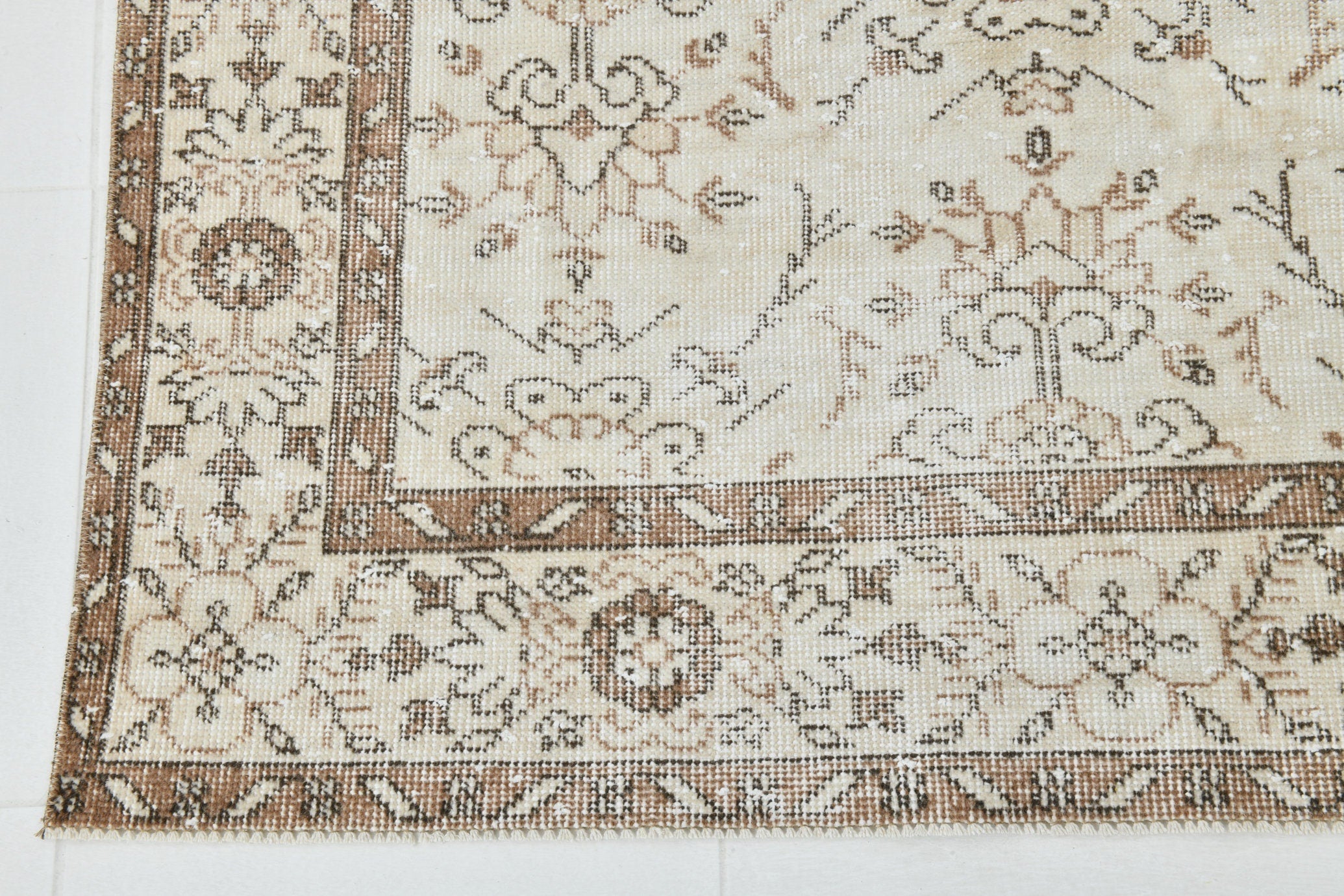 Turkish Vintage Rug  6'2" x 10'1" ft
