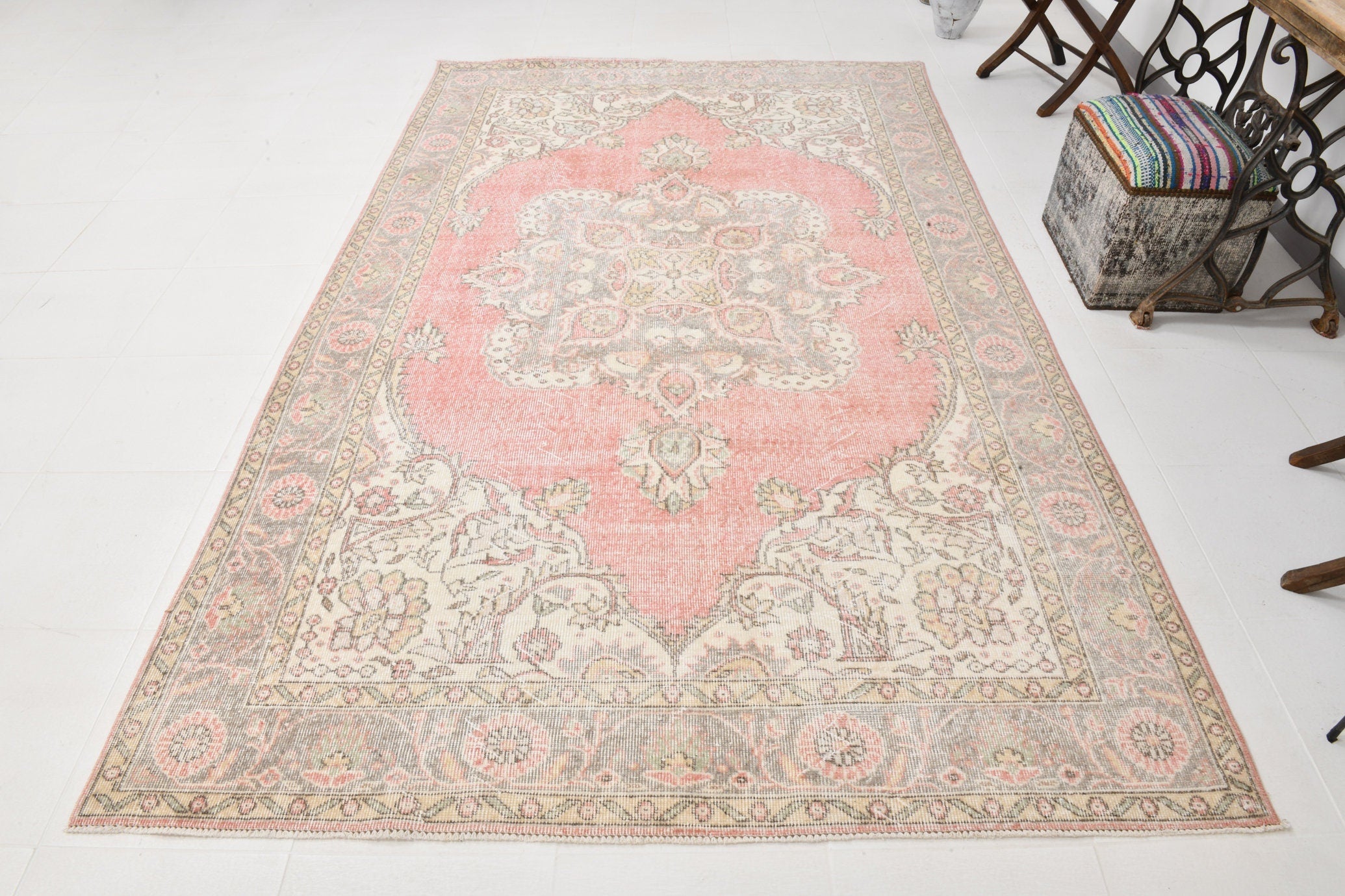 Turkish Vintage Rug  6'2" x 9'12" ft